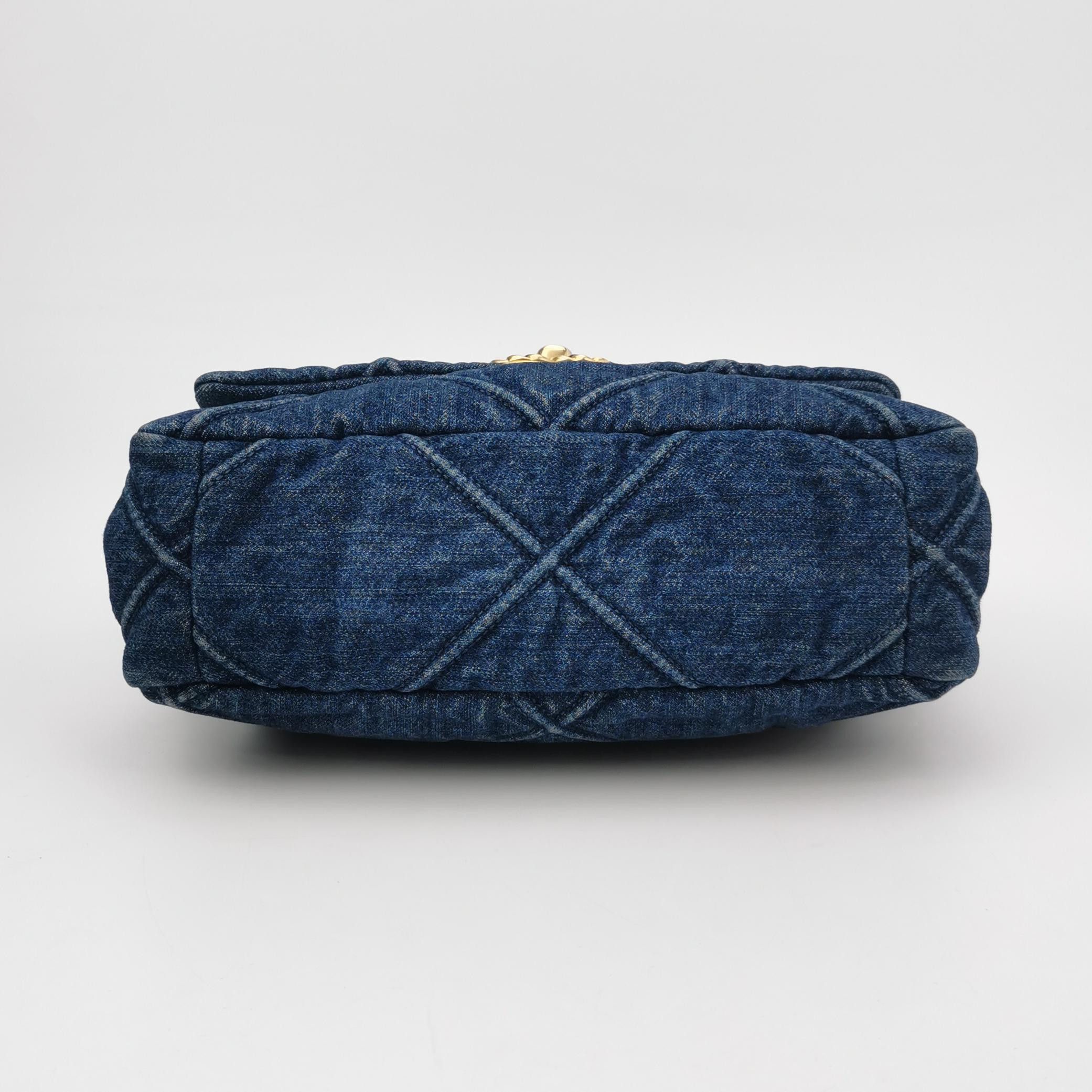 Chanel Chanel Women os Crossbody Bags Size ONE SIZE - 6 Thumbnail