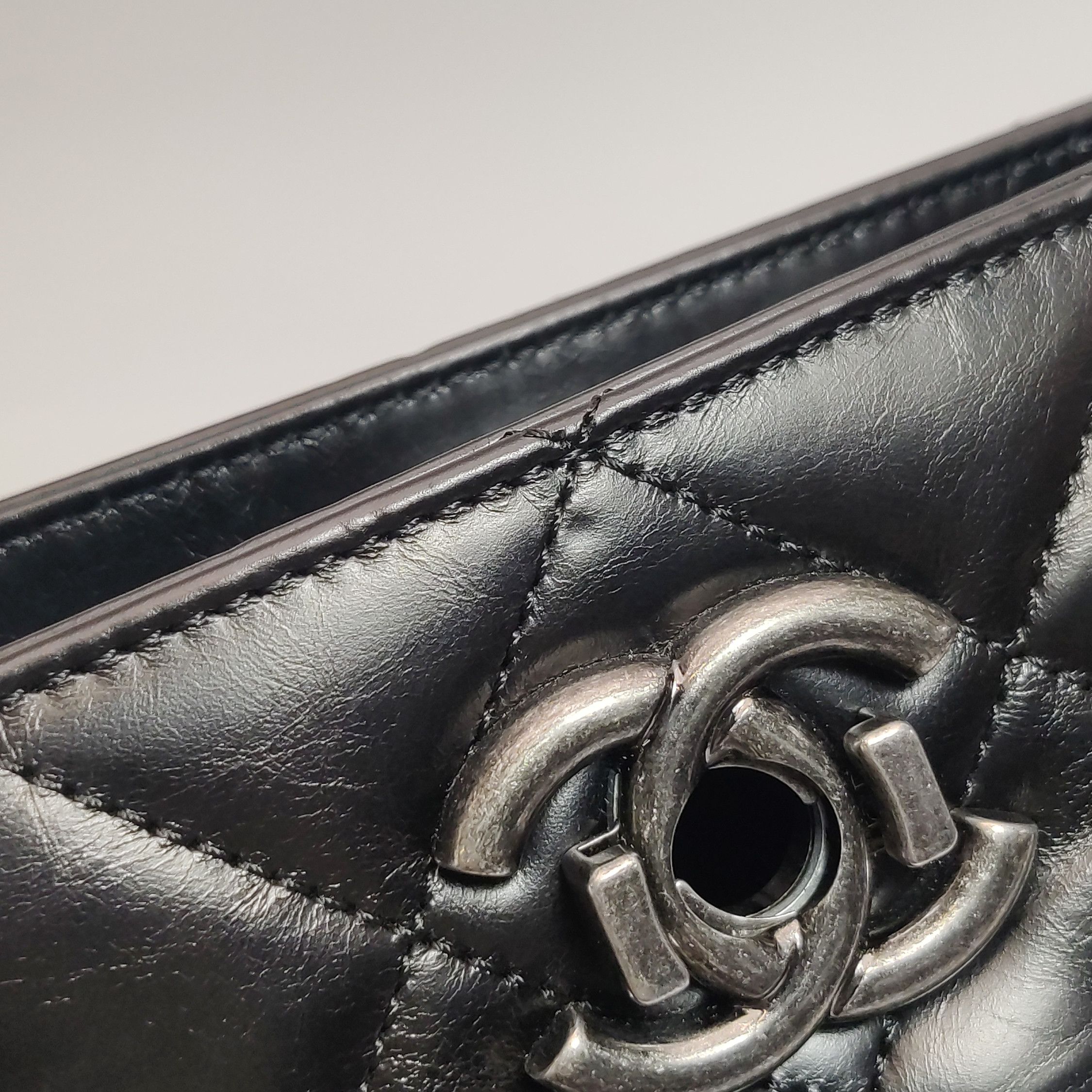 Chanel Chanel Women os Shoulder Bags Size ONE SIZE - 23 Thumbnail
