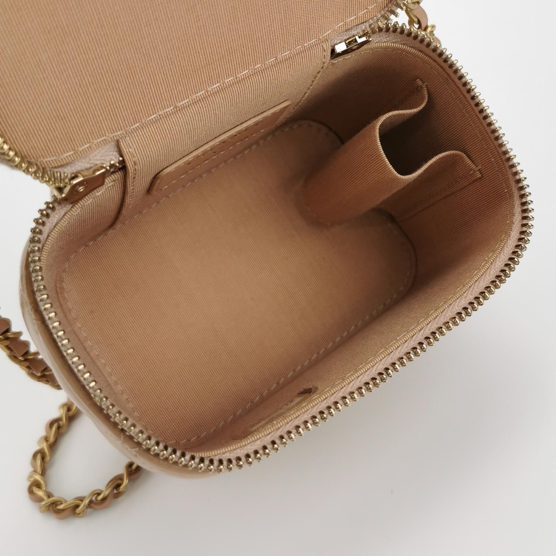 Chanel Chanel Women os Shoulder Bags Size ONE SIZE - 7 Thumbnail