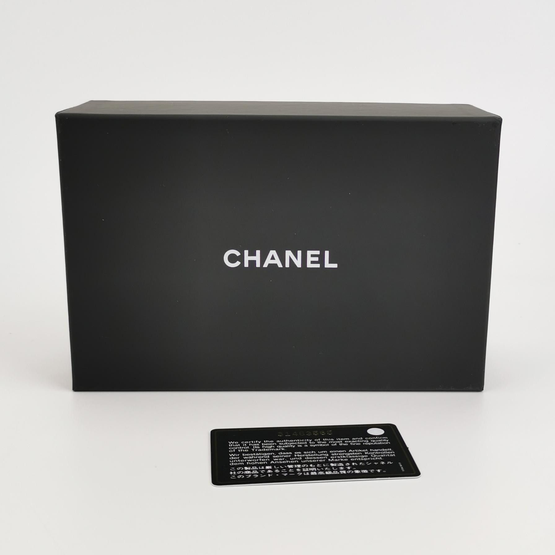 Chanel Chanel Women os Shoulder Bags Size ONE SIZE - 9 Thumbnail