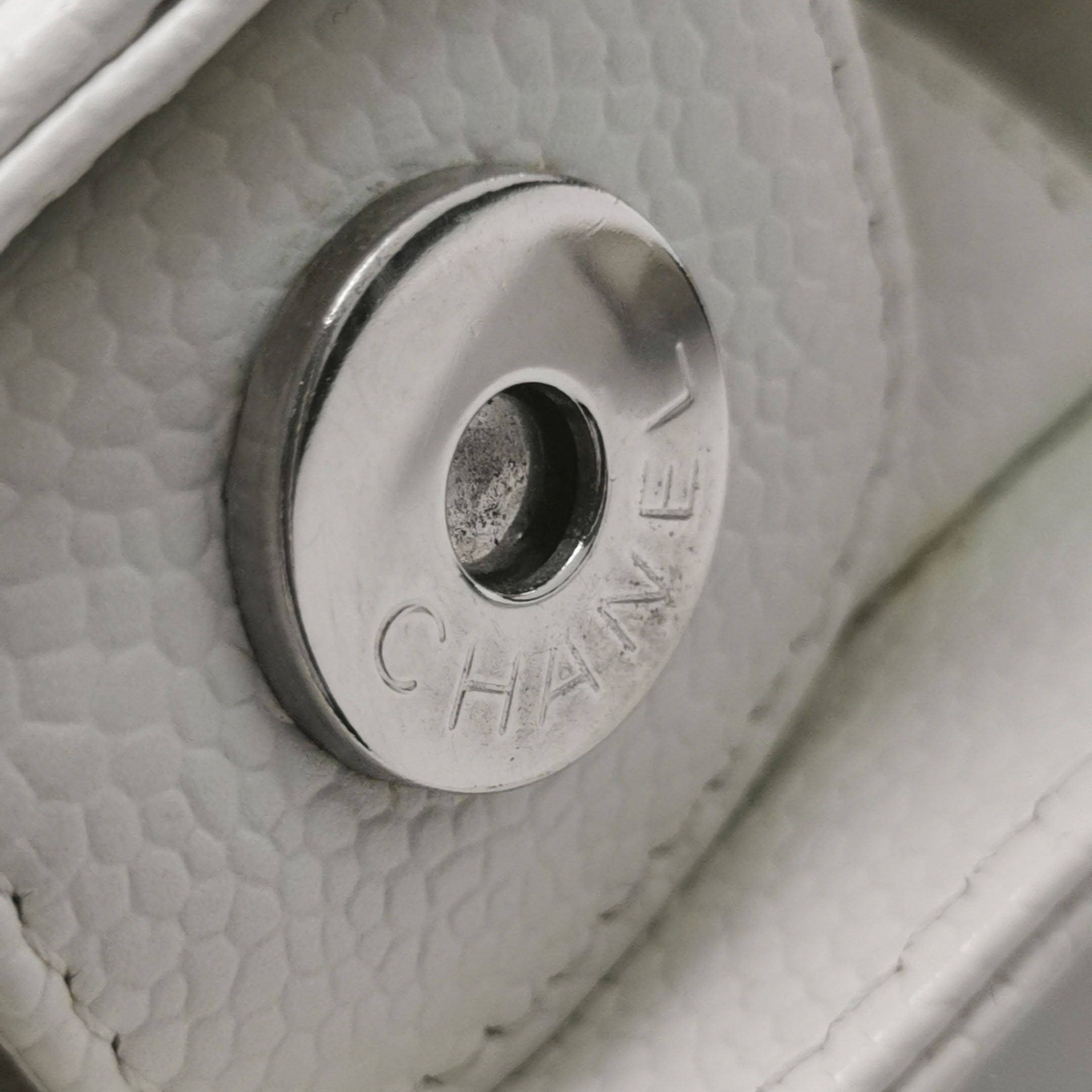 Chanel Chanel Women os Shoulder Bags Size ONE SIZE - 15 Thumbnail