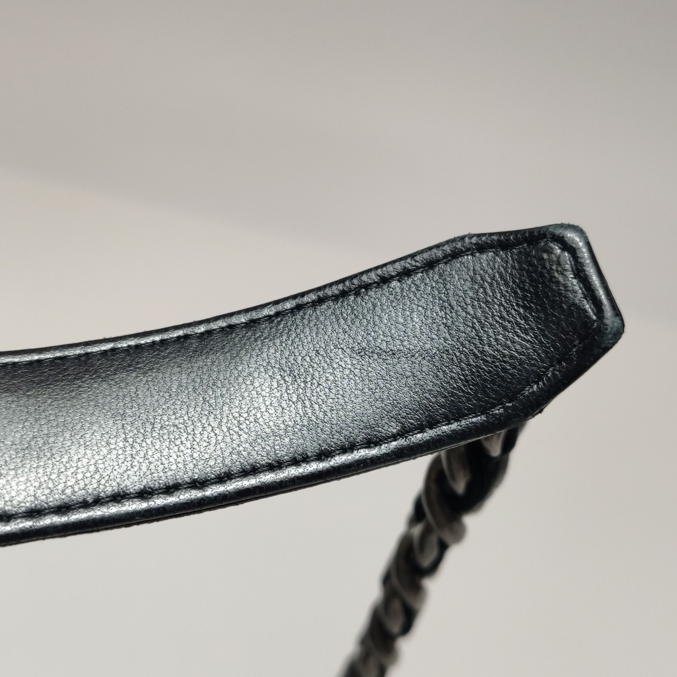 Chanel Chanel Women os Crossbody Bags Size ONE SIZE - 12 Thumbnail