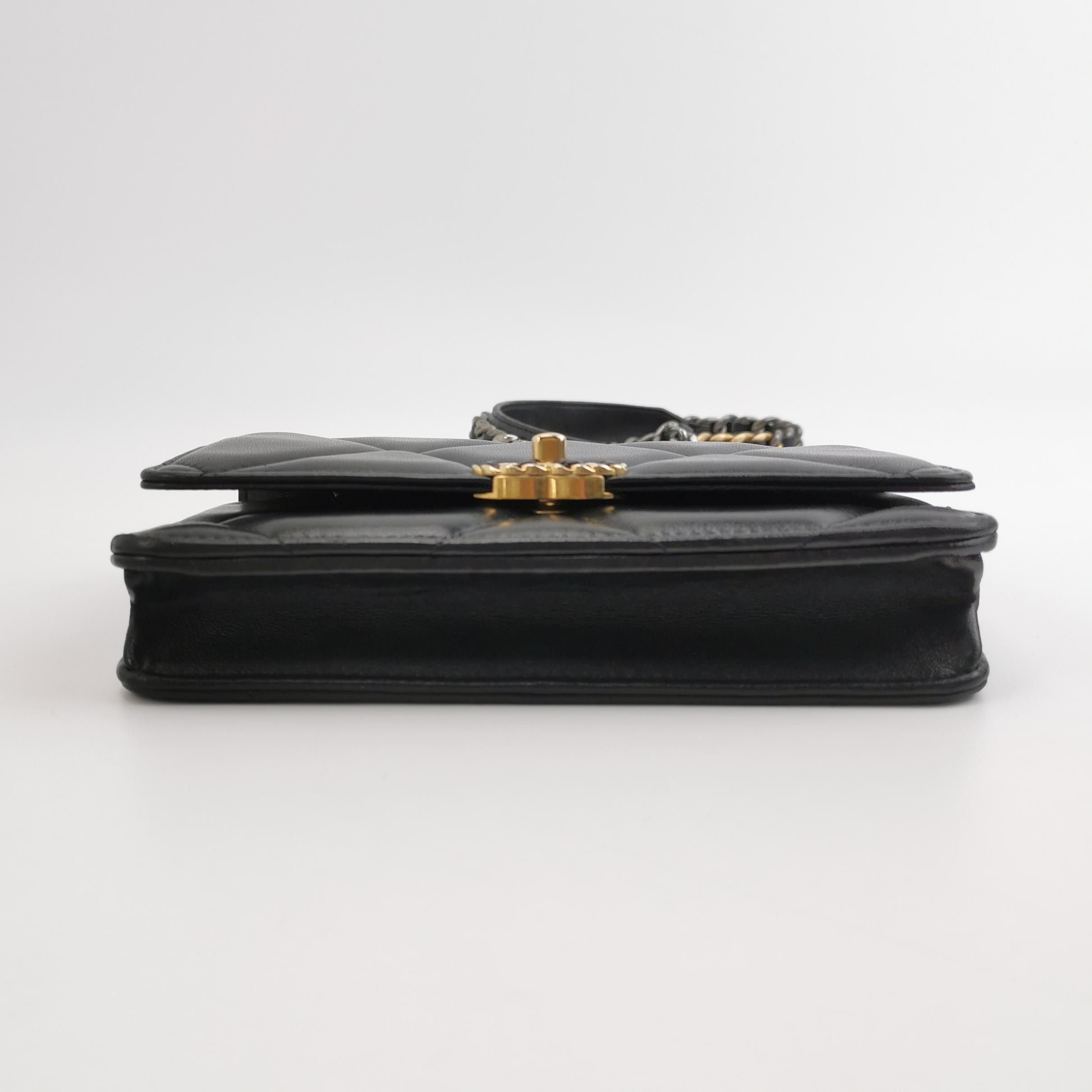 Chanel Chanel Women os Crossbody Bags Size ONE SIZE - 6 Thumbnail