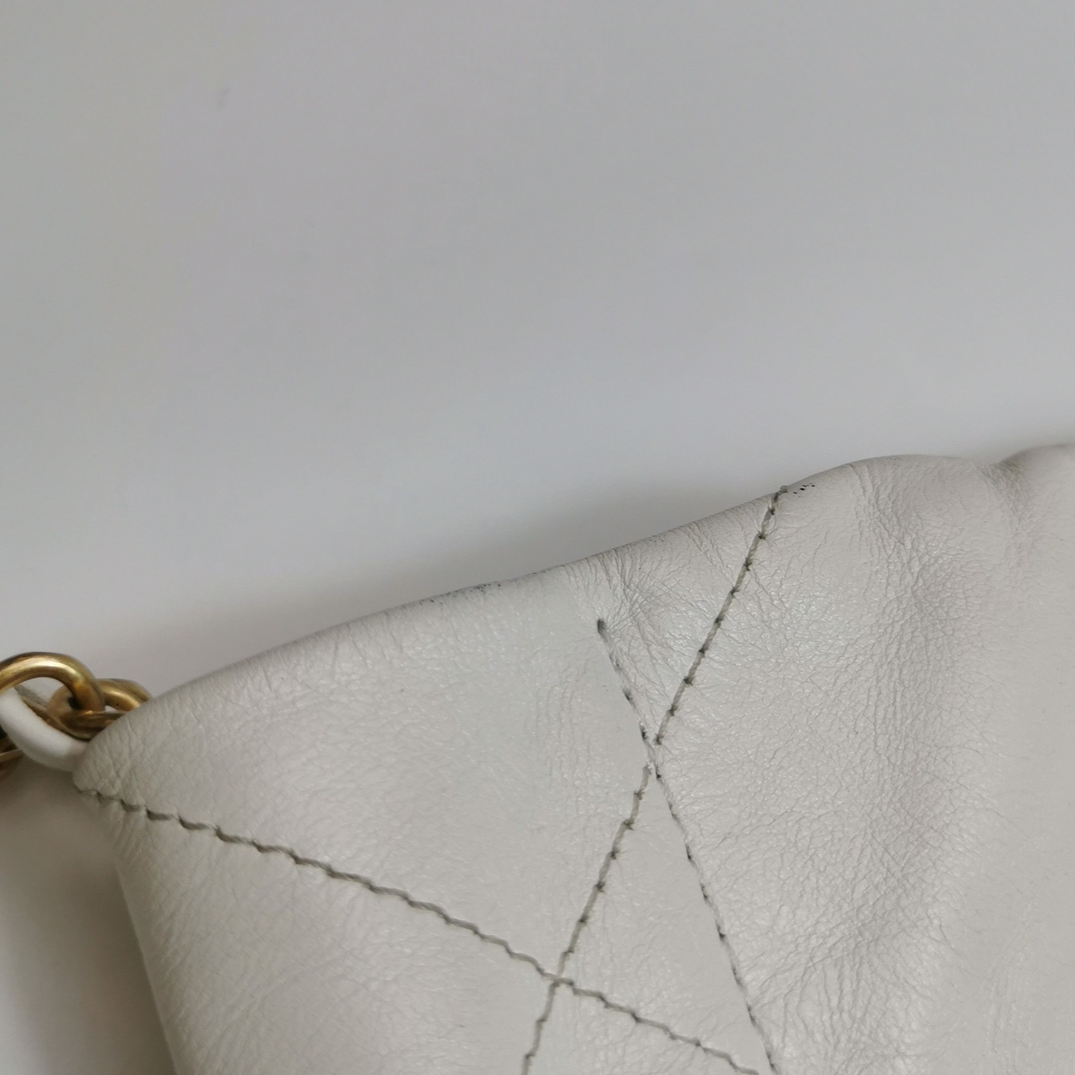 Chanel Chanel Women os Shoulder Bags Size ONE SIZE - 21 Thumbnail