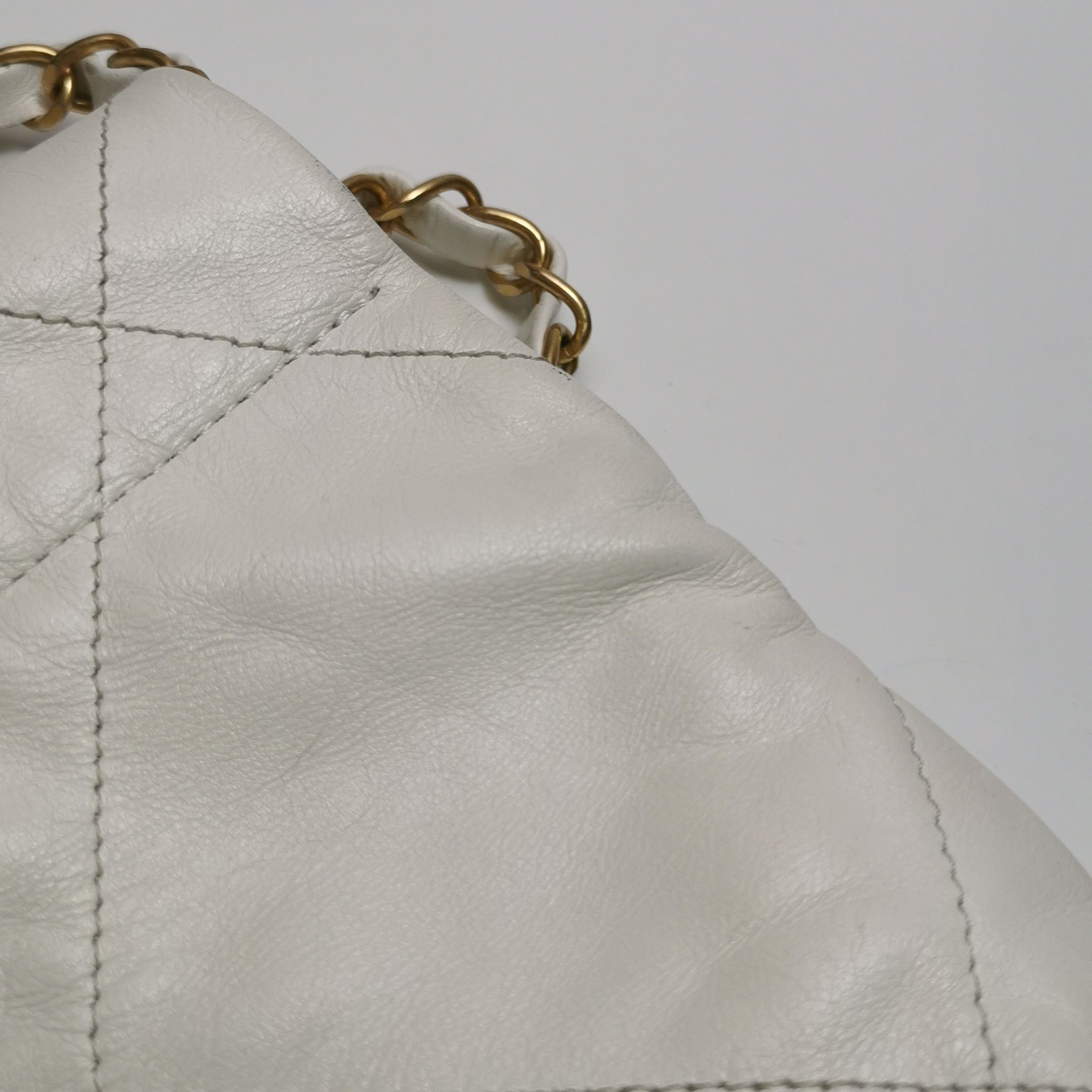Chanel Chanel Women os Shoulder Bags Size ONE SIZE - 25 Thumbnail
