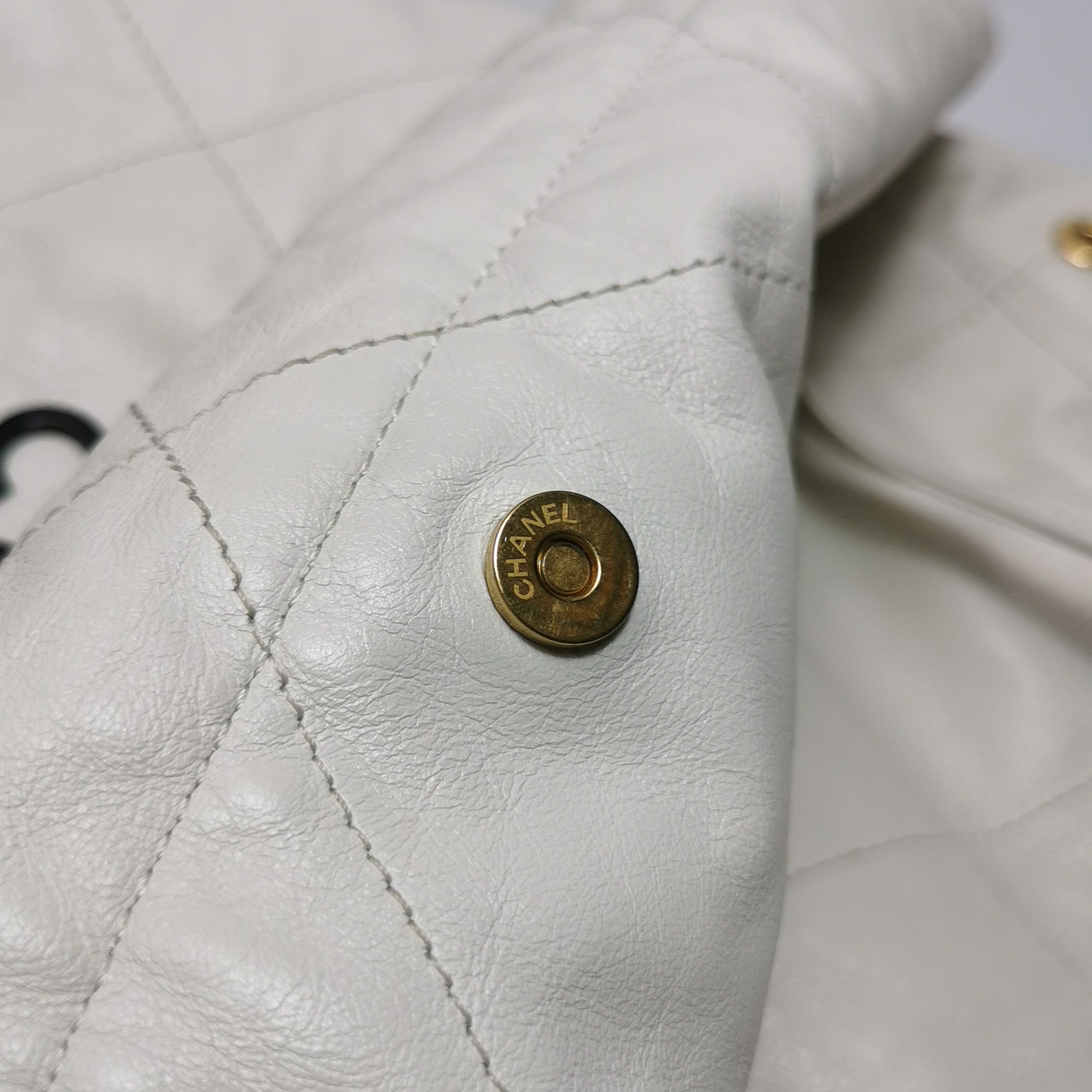 Chanel Chanel Women os Shoulder Bags Size ONE SIZE - 15 Thumbnail