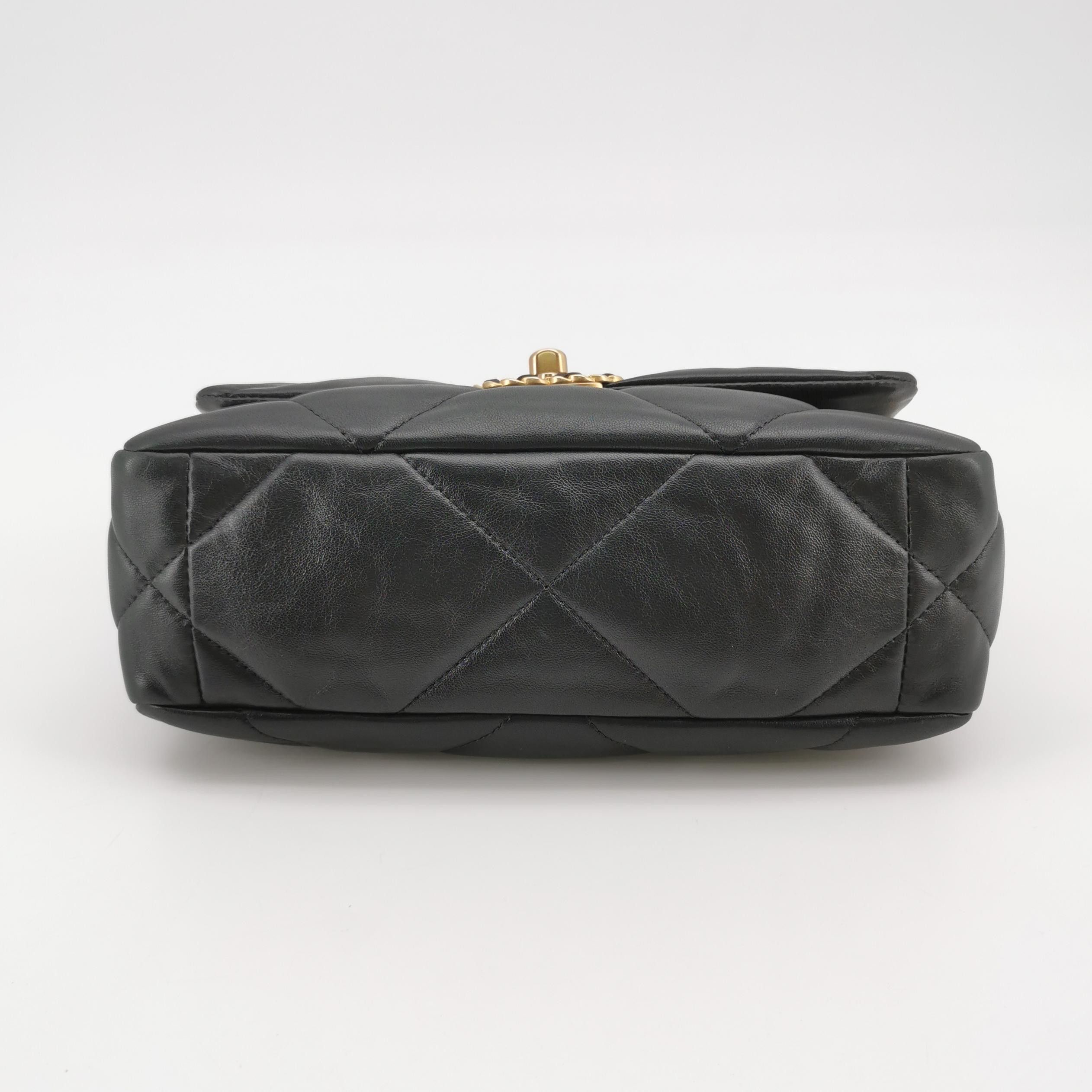Chanel Chanel Women os Shoulder Bags Size ONE SIZE - 6 Thumbnail