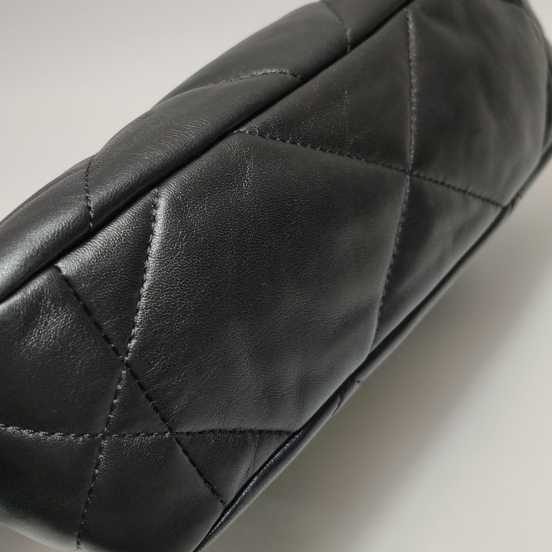 Chanel Chanel Women os Shoulder Bags Size ONE SIZE - 21 Thumbnail