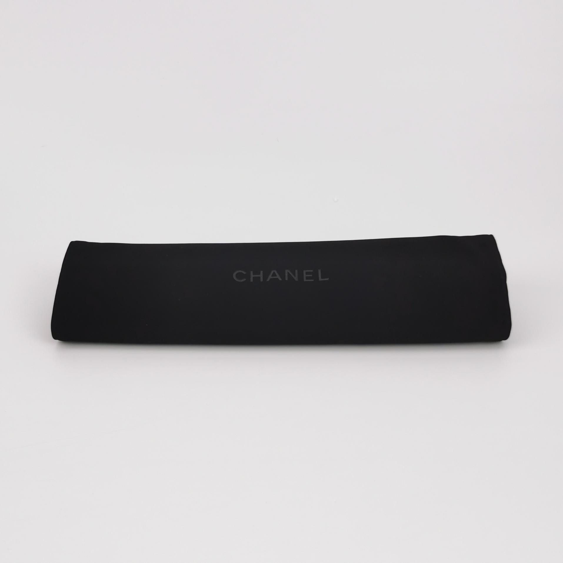 Chanel Chanel Women os Shoulder Bags Size ONE SIZE - 10 Thumbnail
