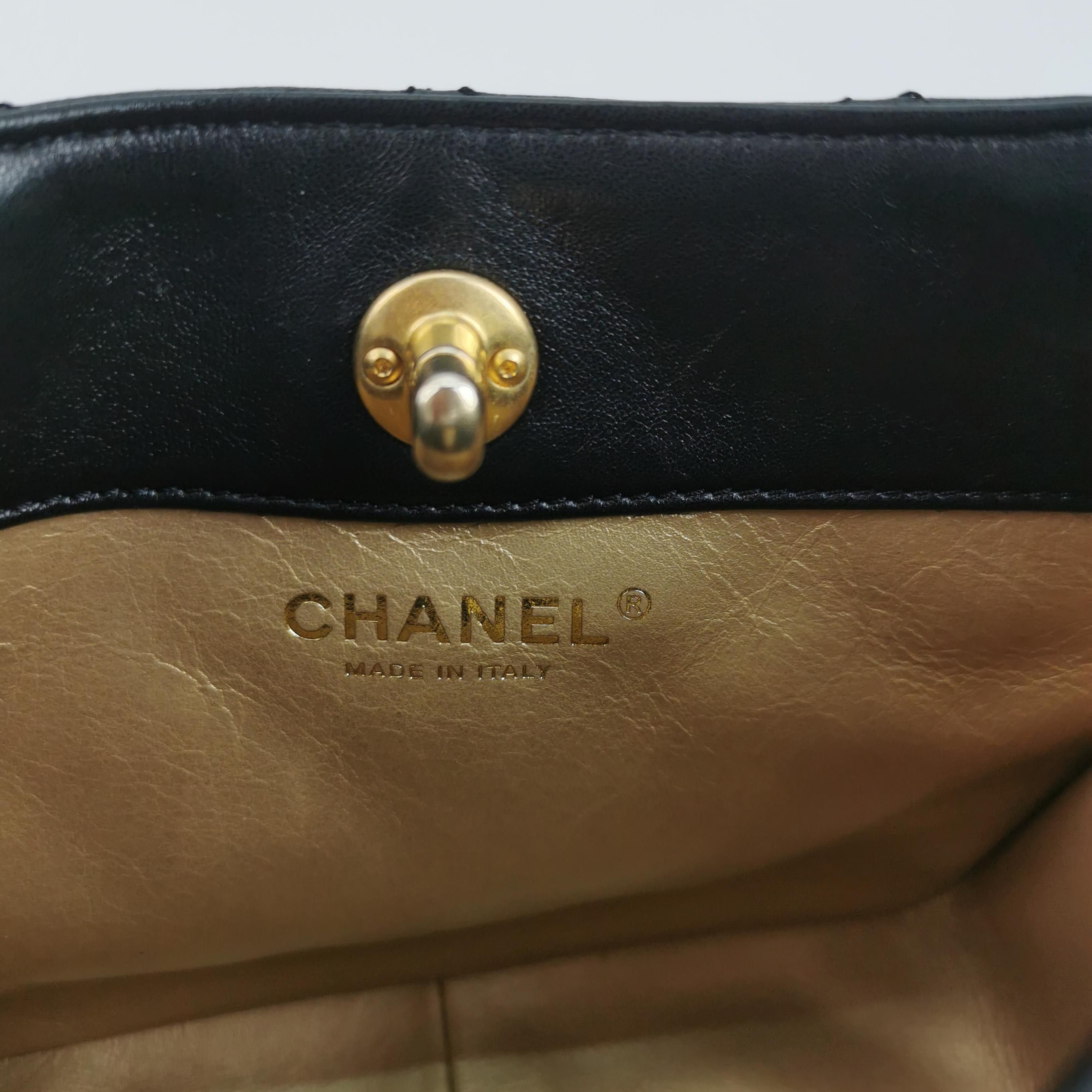 Chanel Chanel Women os Shoulder Bags Size ONE SIZE - 8 Thumbnail