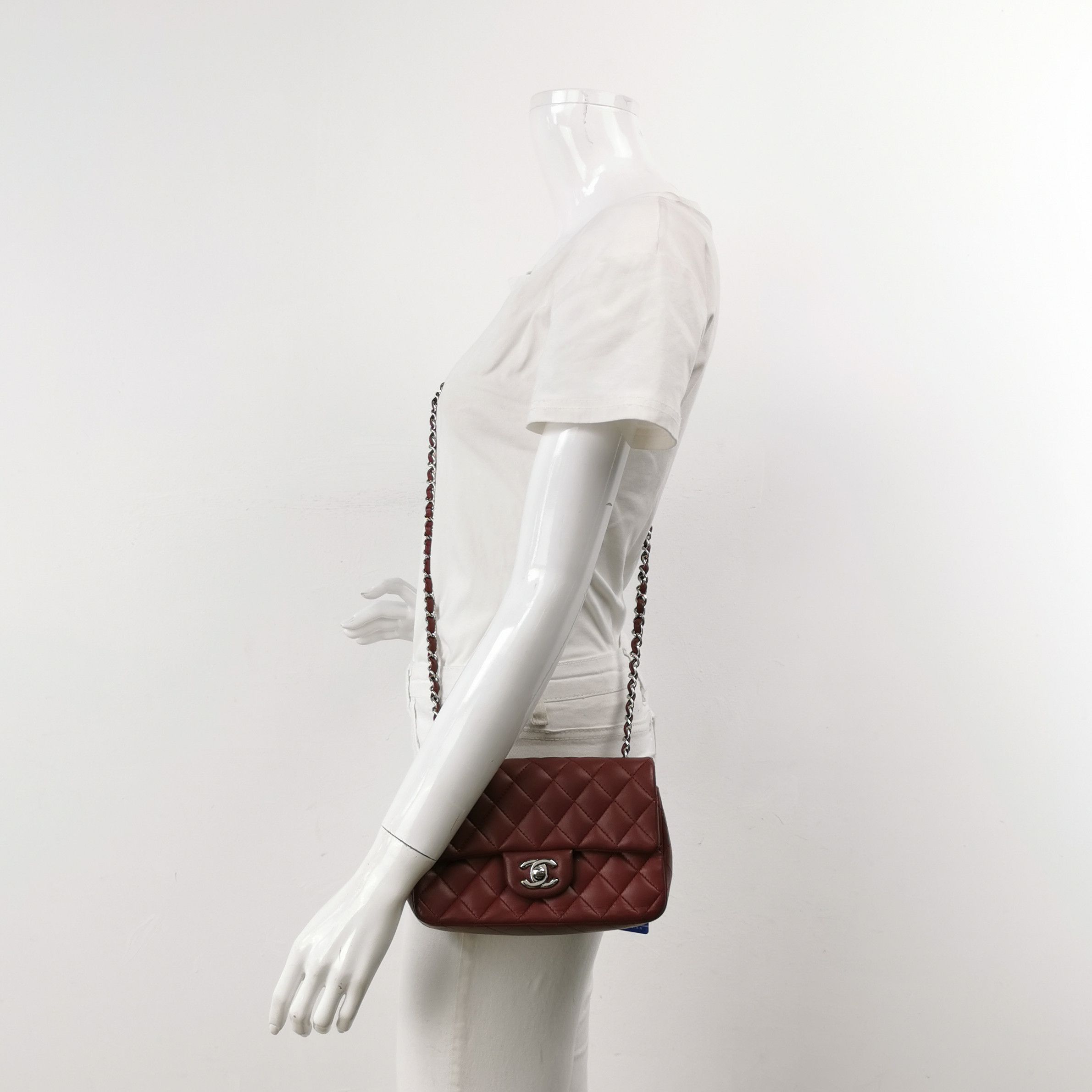Chanel Chanel Women os Crossbody Bags Size ONE SIZE - 2 Thumbnail