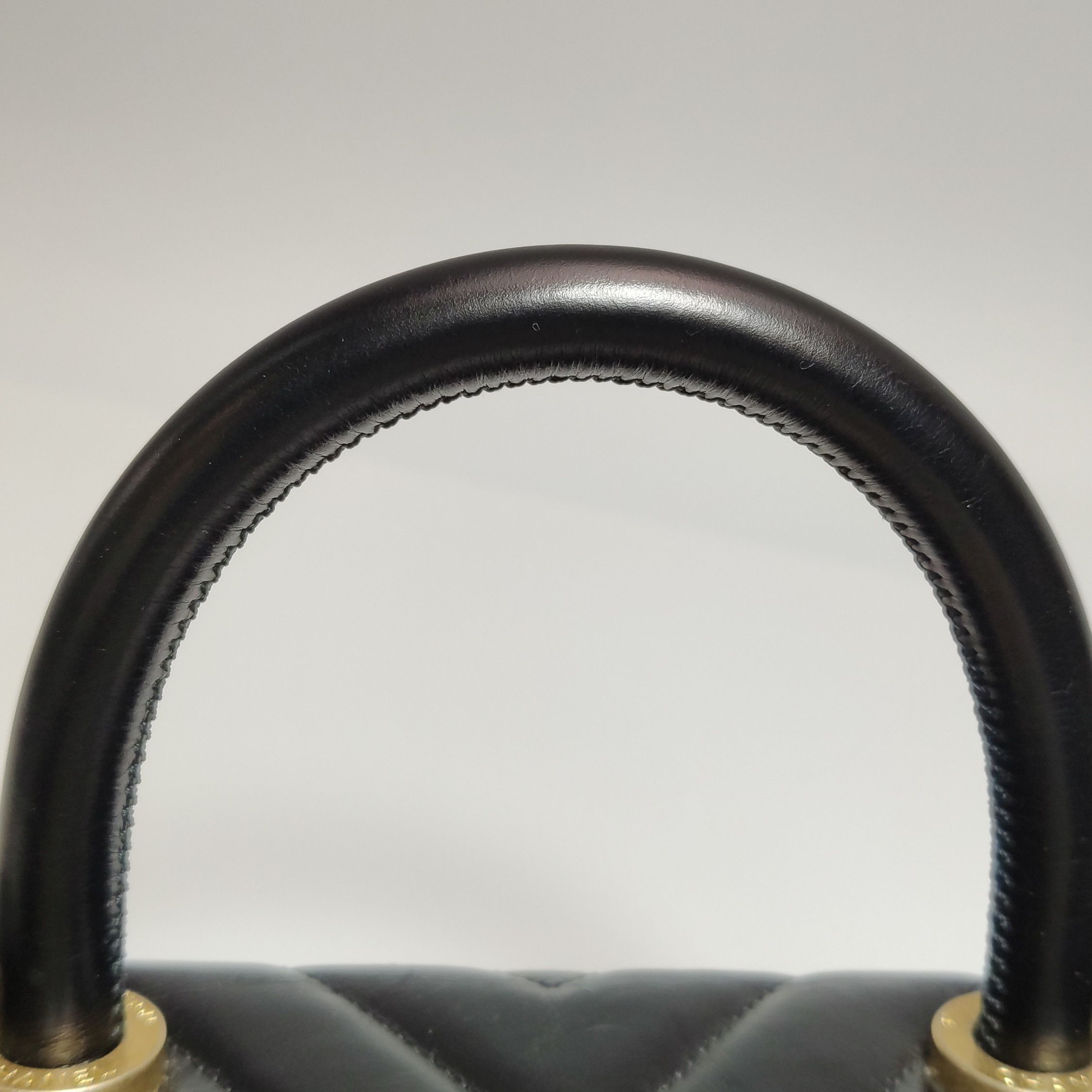 Chanel Chanel Women os Shoulder Bags Size ONE SIZE - 22 Thumbnail