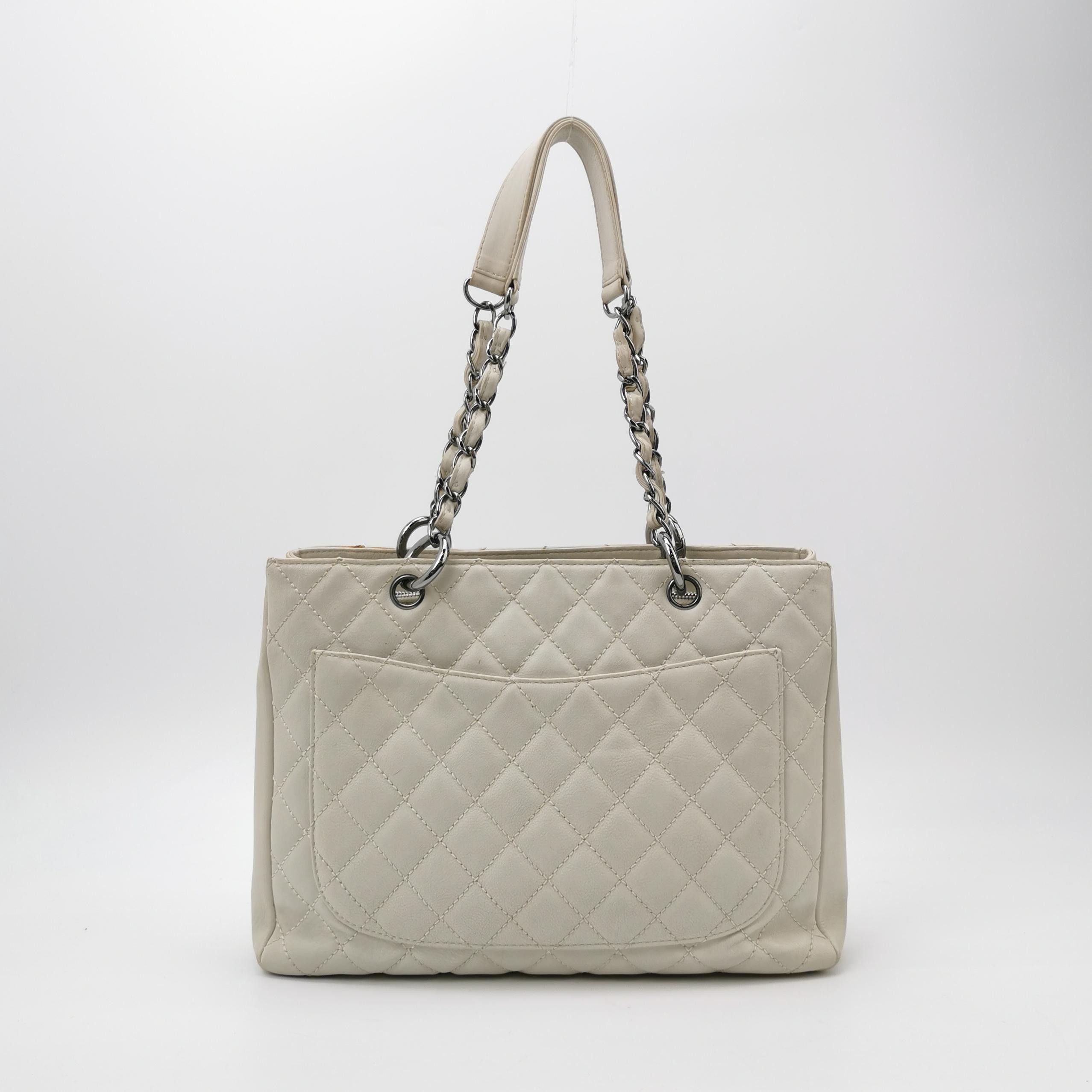 Chanel Chanel Women os Shoulder Bags Size ONE SIZE - 5 Thumbnail