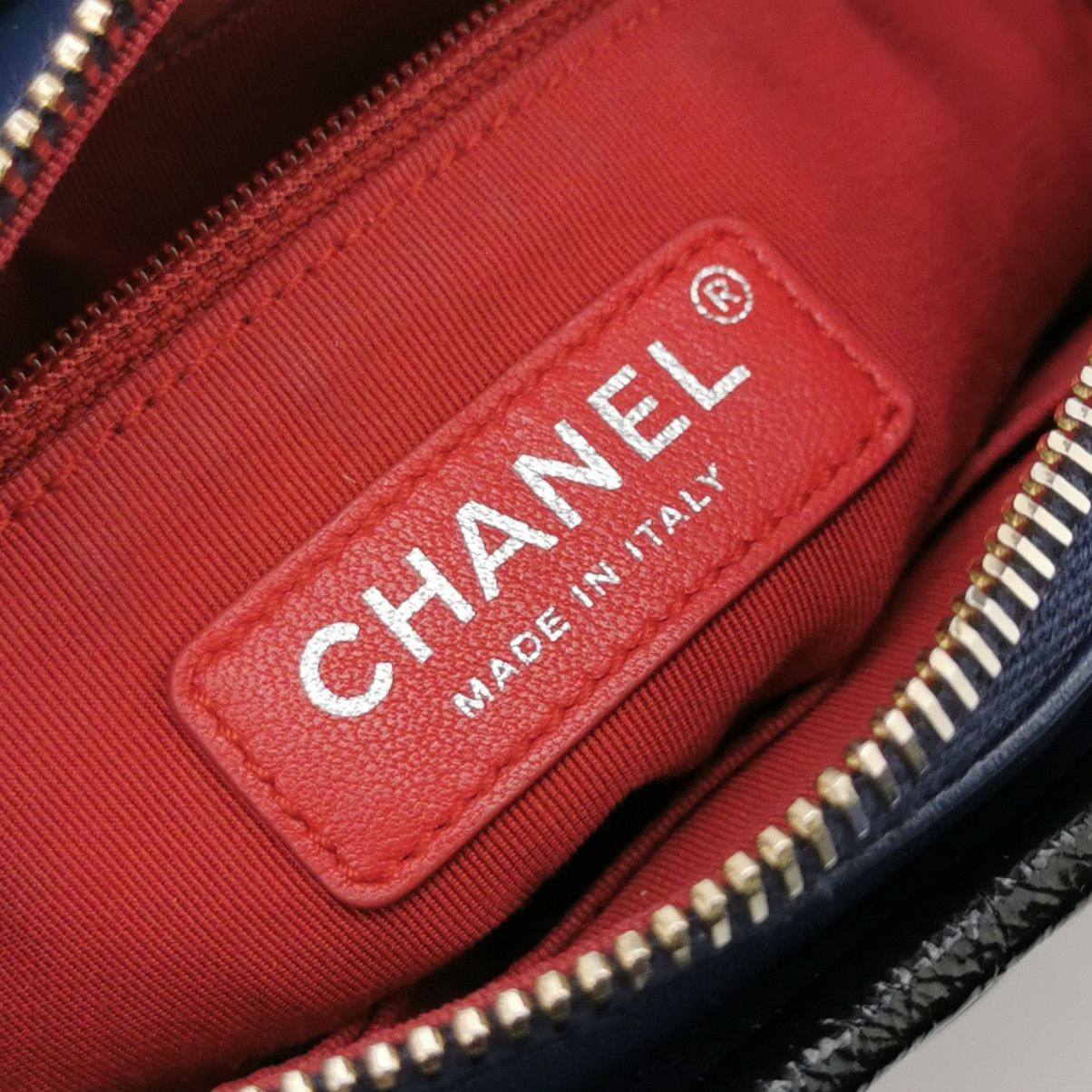 Chanel Chanel Women os Shoulder Bags Size ONE SIZE - 8 Thumbnail