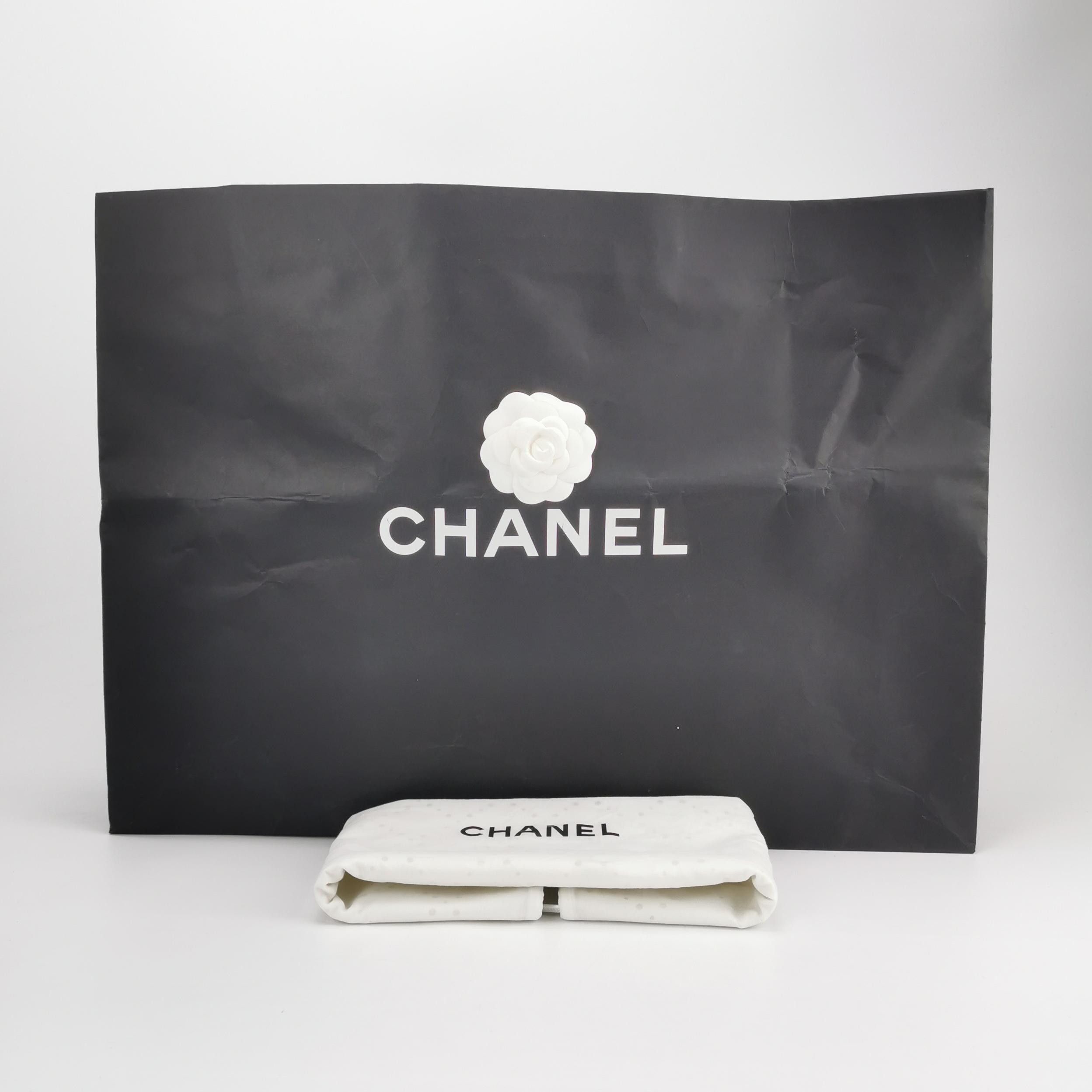 Chanel Chanel Women os Shoulder Bags Size ONE SIZE - 9 Thumbnail