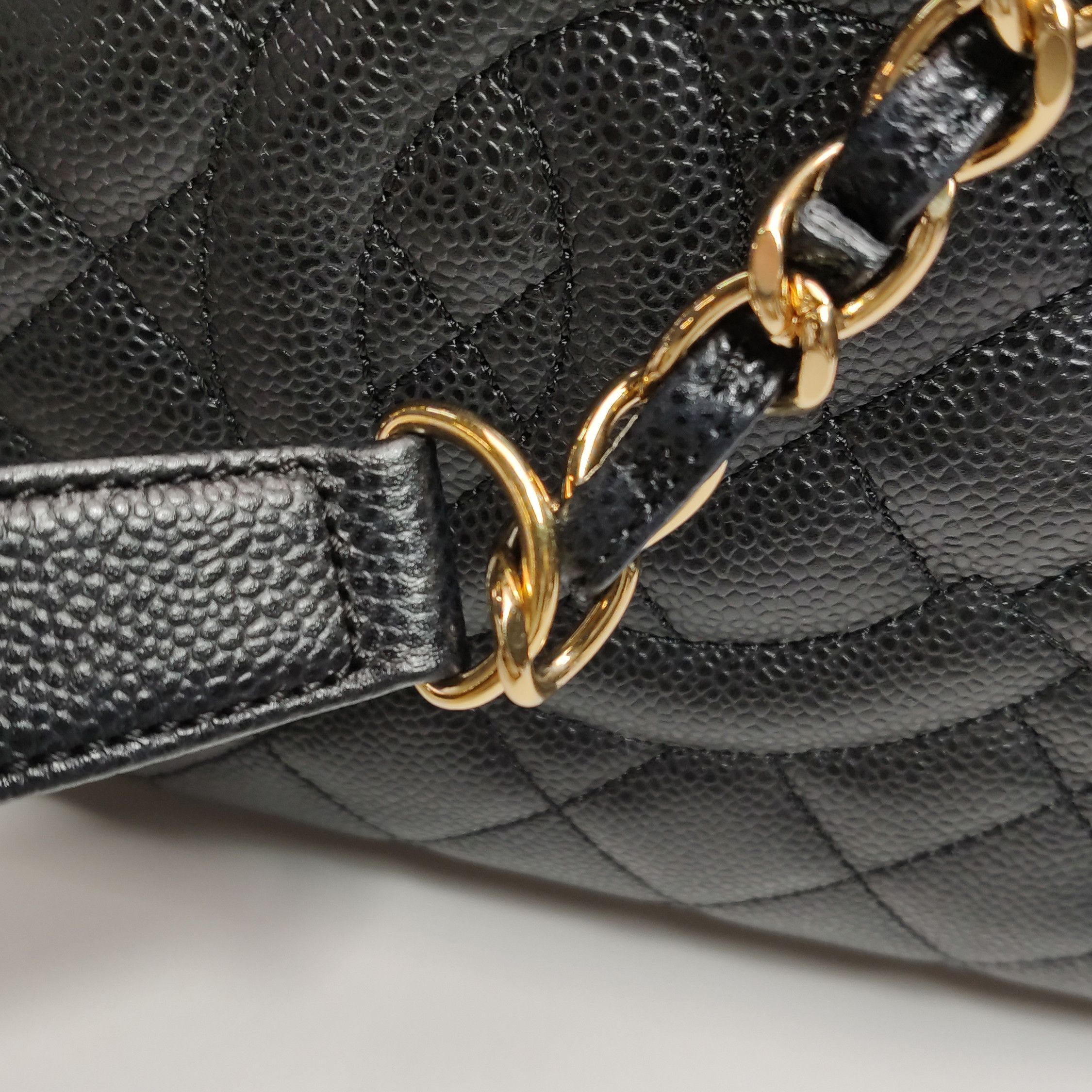 Chanel Chanel Women os Shoulder Bags Size ONE SIZE - 18 Thumbnail