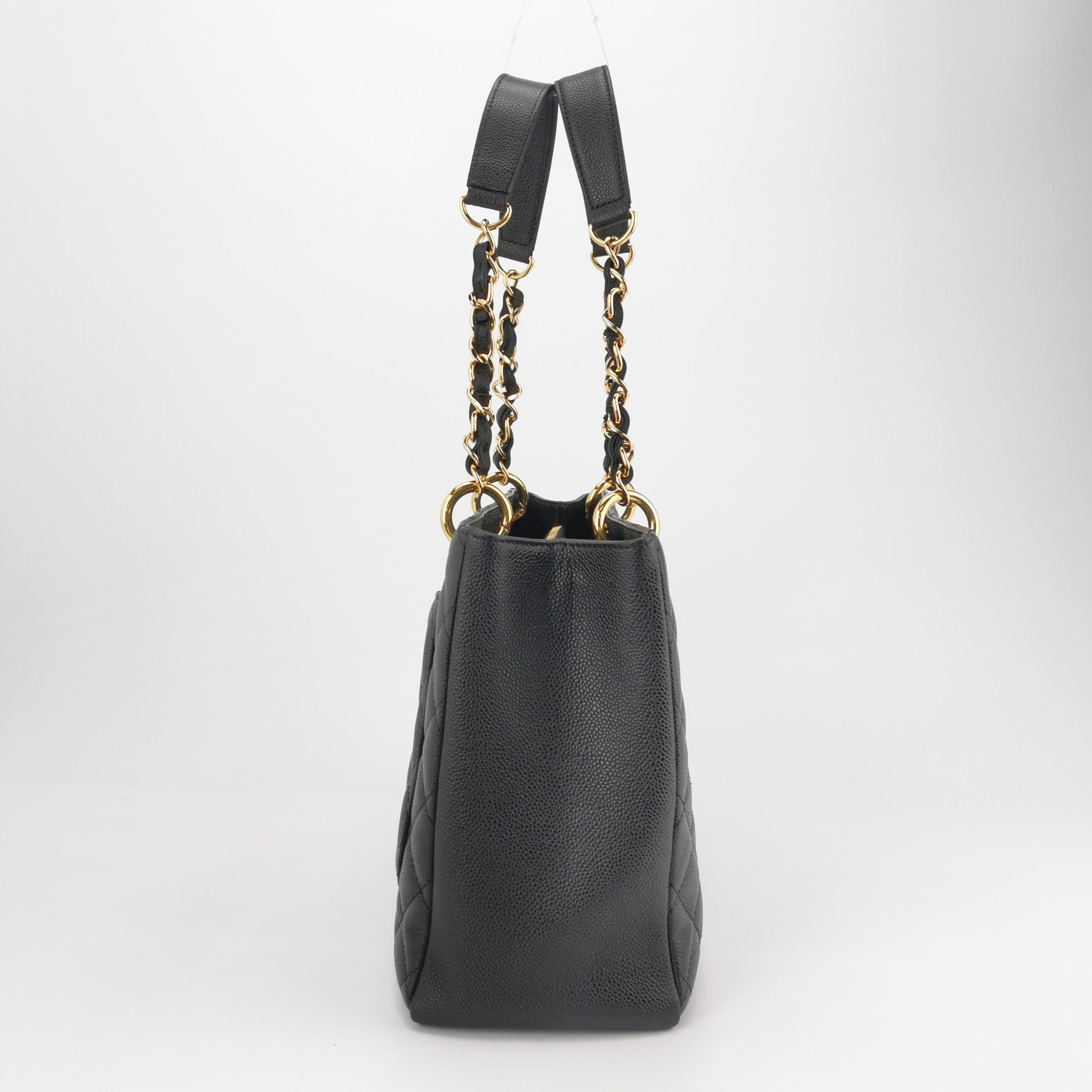 Chanel Chanel Women os Shoulder Bags Size ONE SIZE - 4 Thumbnail