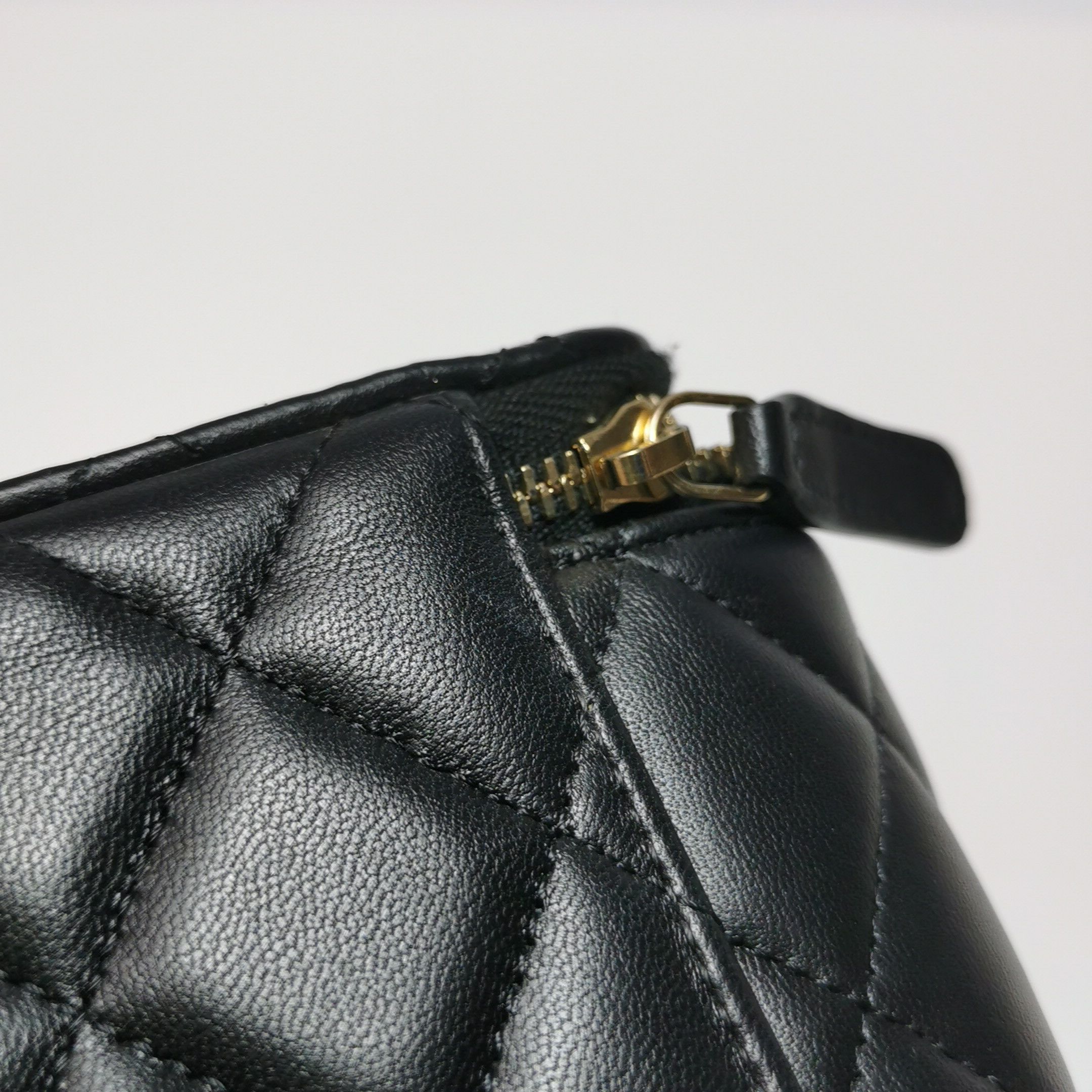 Chanel Chanel Women os Shoulder Bags Size ONE SIZE - 20 Thumbnail