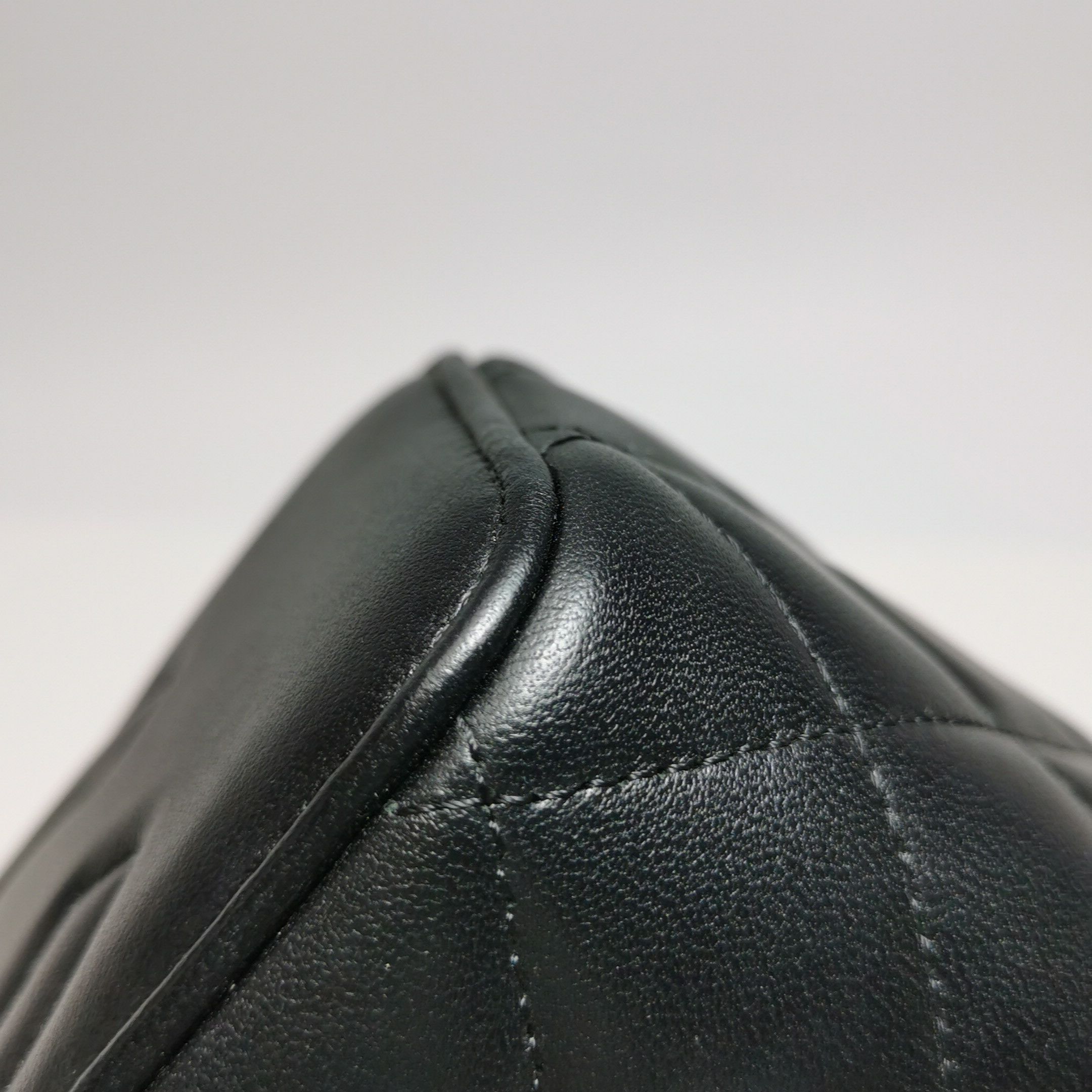 Chanel Chanel Women os Shoulder Bags Size ONE SIZE - 16 Thumbnail