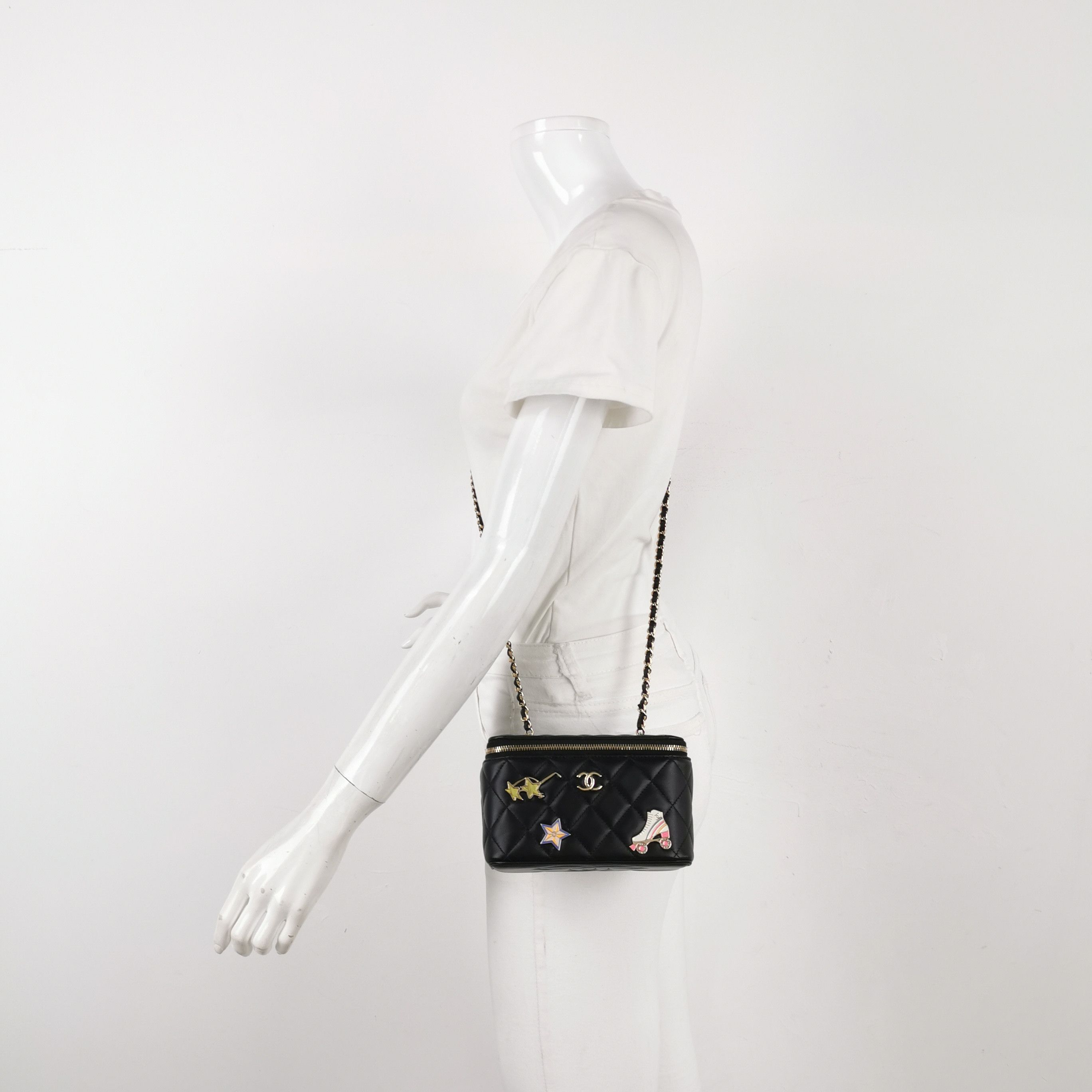 Chanel Chanel Women os Shoulder Bags Size ONE SIZE - 2 Thumbnail