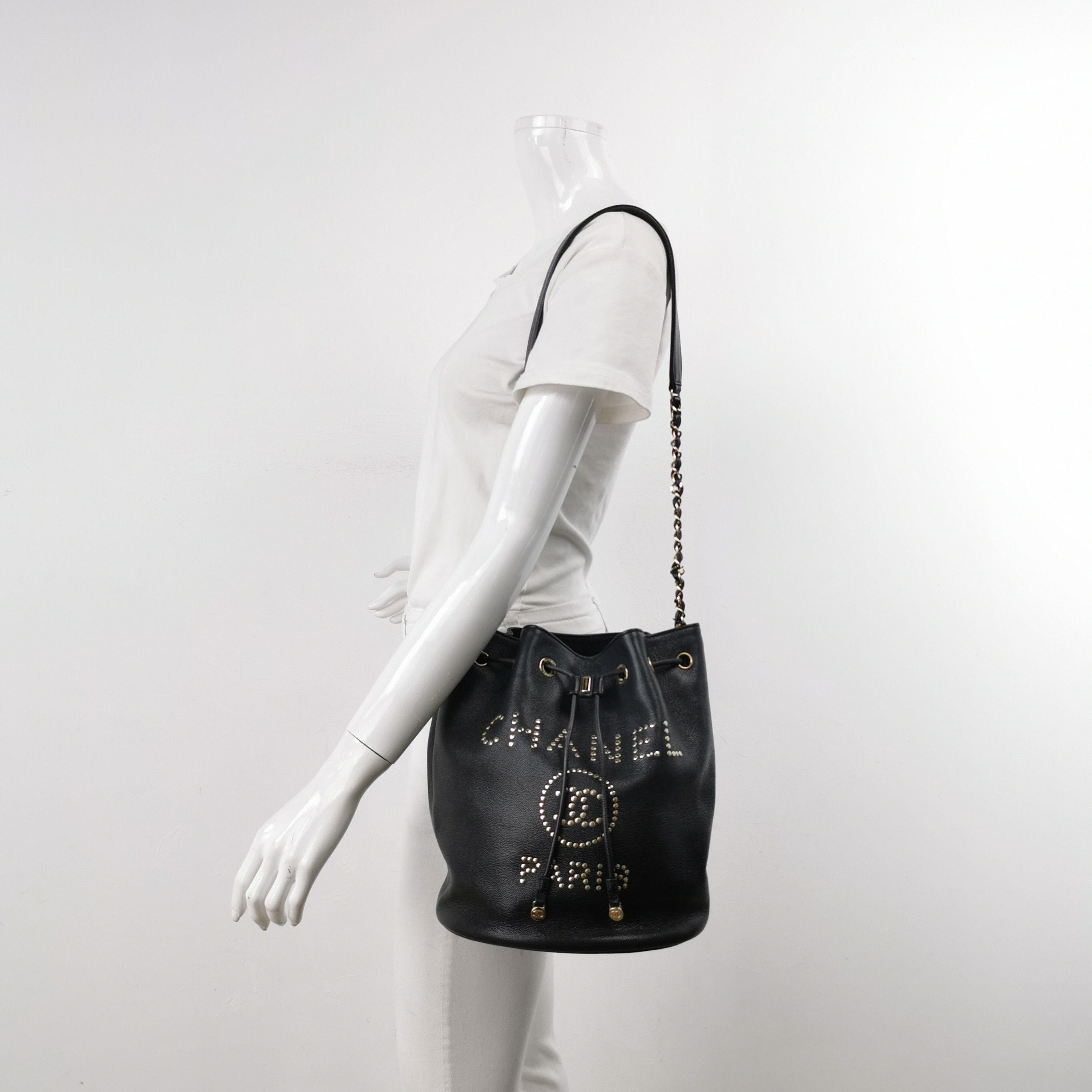 Chanel Chanel Women os Shoulder Bags Size ONE SIZE - 2 Thumbnail