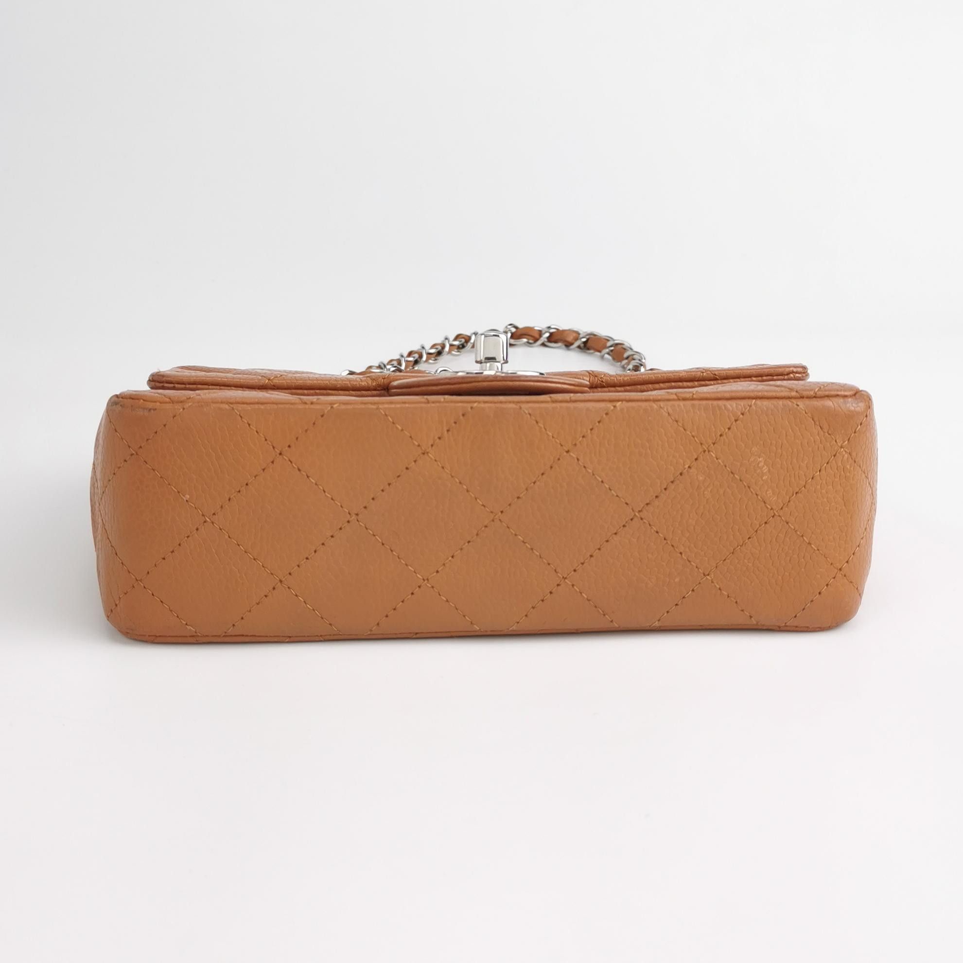 Chanel Chanel Women os Shoulder Bags Size ONE SIZE - 6 Thumbnail