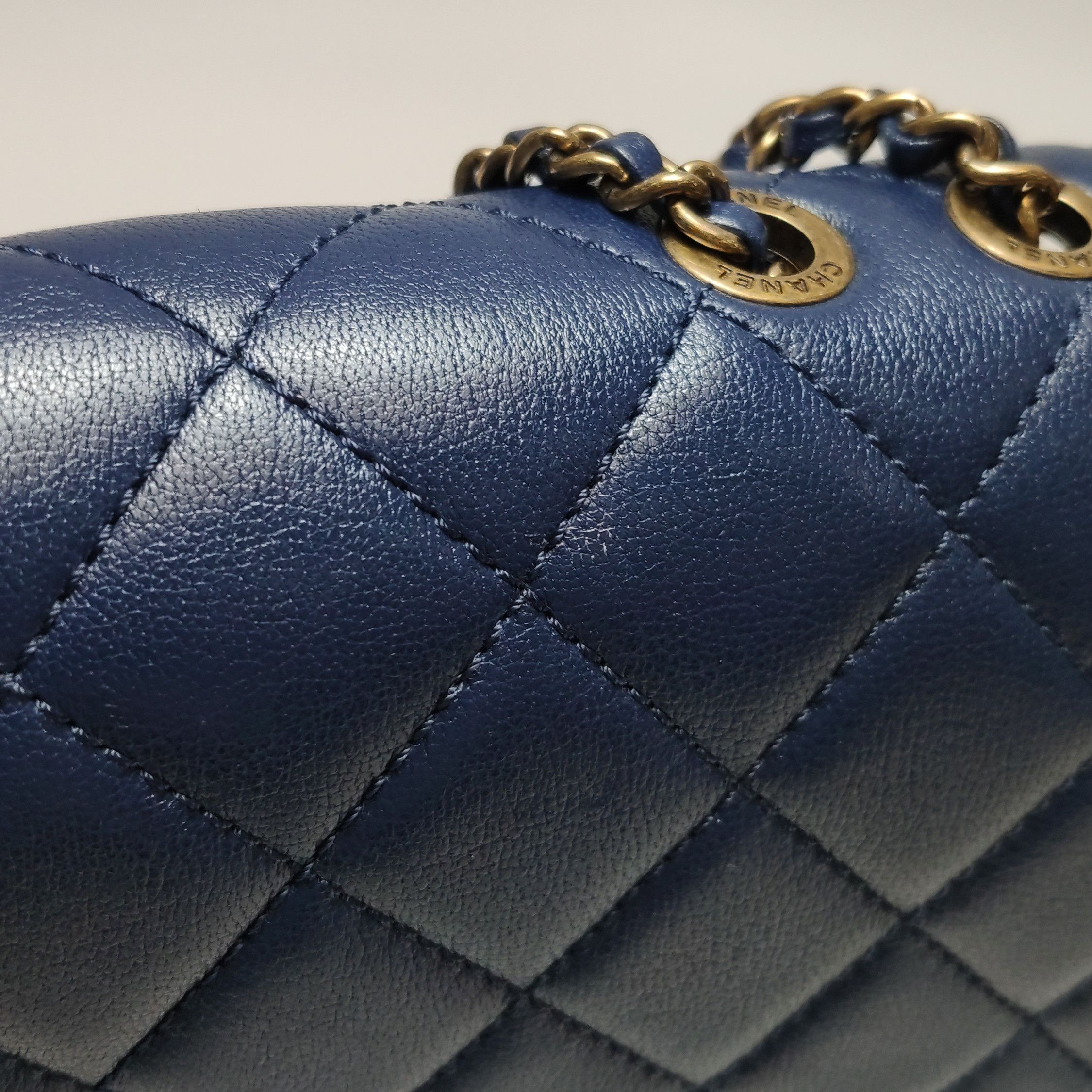 Chanel Chanel Women os Shoulder Bags Size ONE SIZE - 18 Thumbnail
