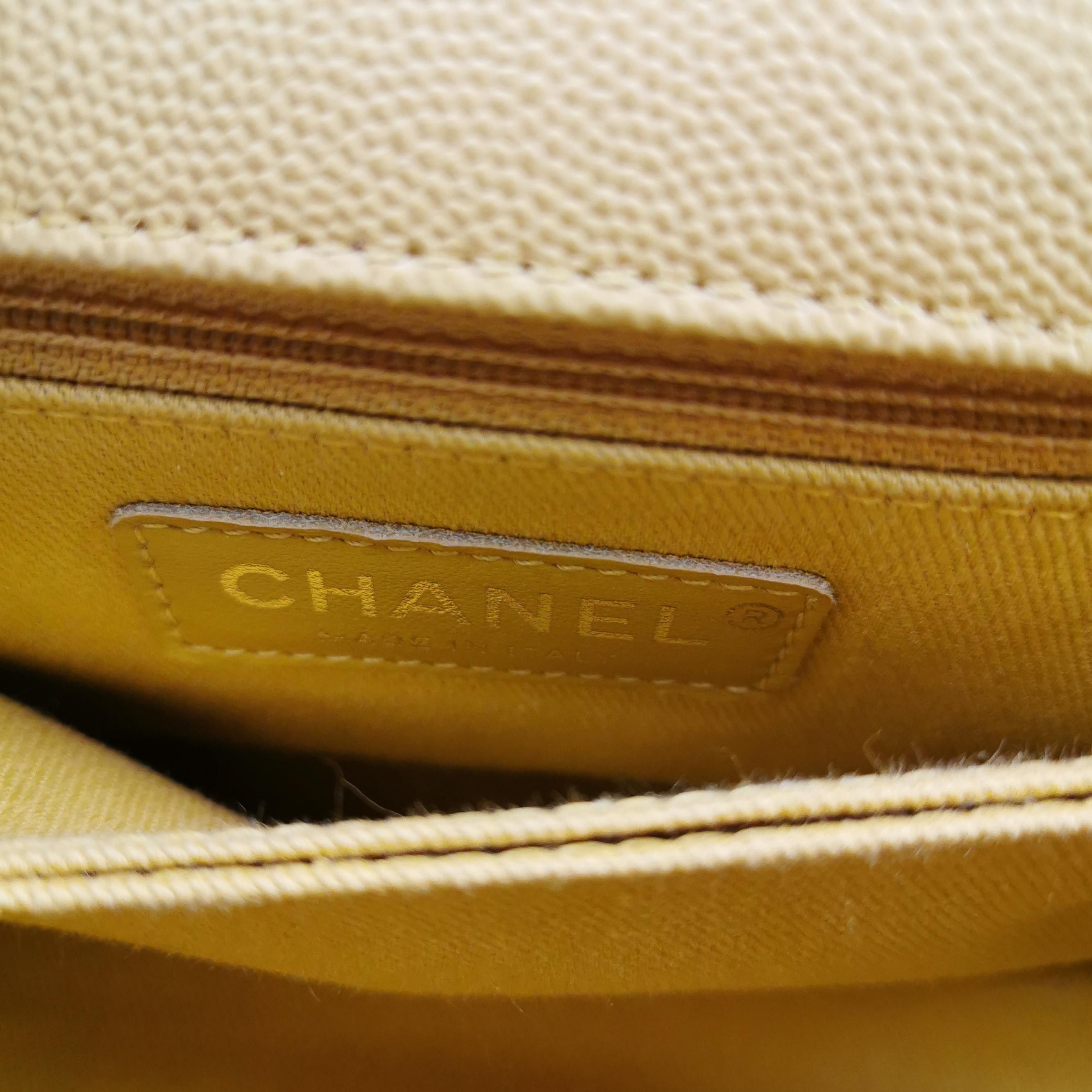 Chanel Chanel Women os Shoulder Bags Size ONE SIZE - 8 Thumbnail