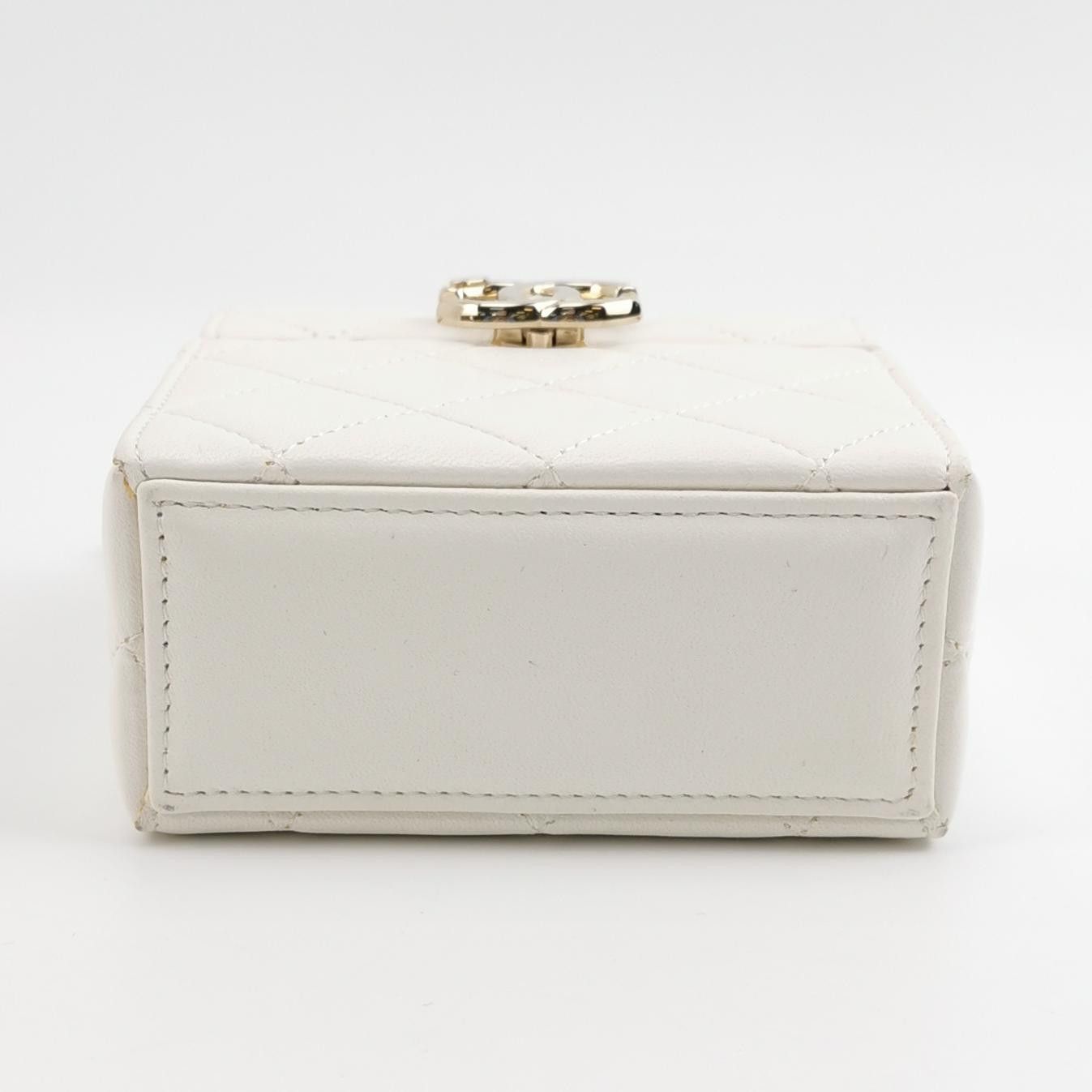 Chanel Chanel Women os Shoulder Bags Size ONE SIZE - 6 Thumbnail