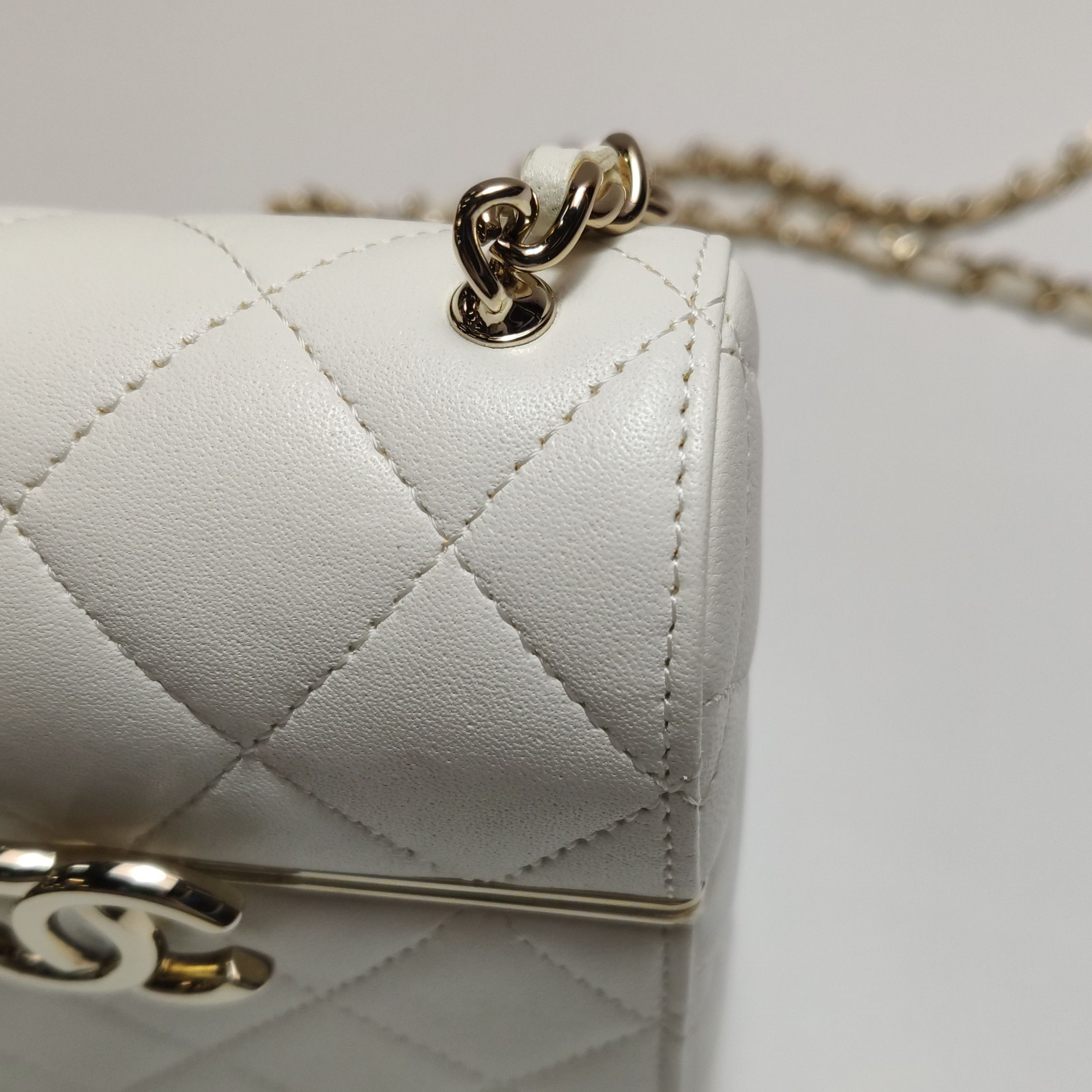 Chanel Chanel Women os Shoulder Bags Size ONE SIZE - 15 Thumbnail