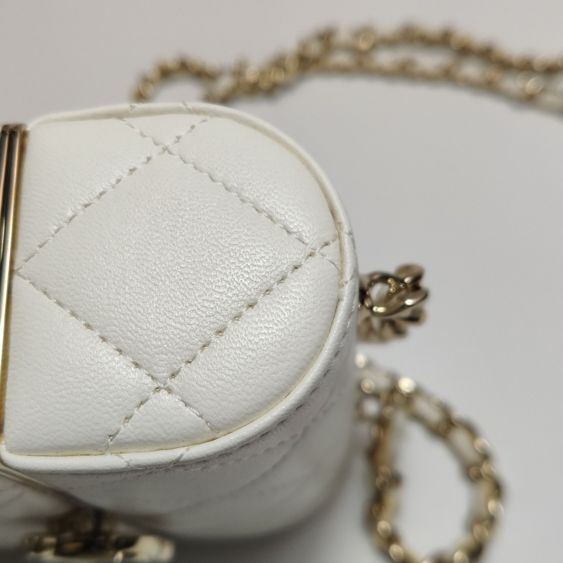 Chanel Chanel Women os Shoulder Bags Size ONE SIZE - 16 Thumbnail