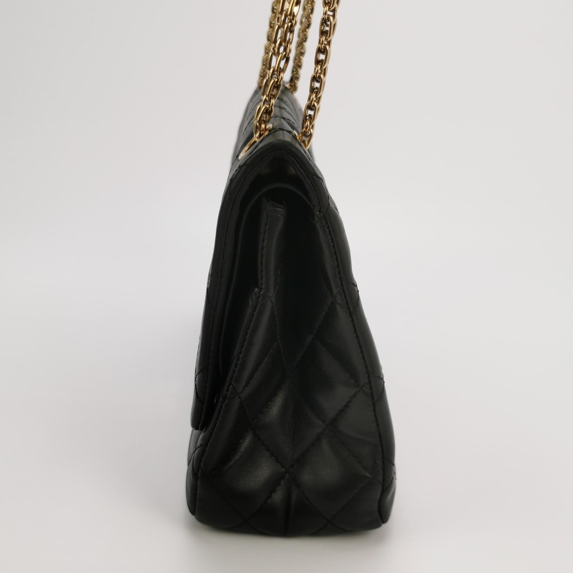 Chanel Chanel Women os Shoulder Bags Size ONE SIZE - 3 Thumbnail