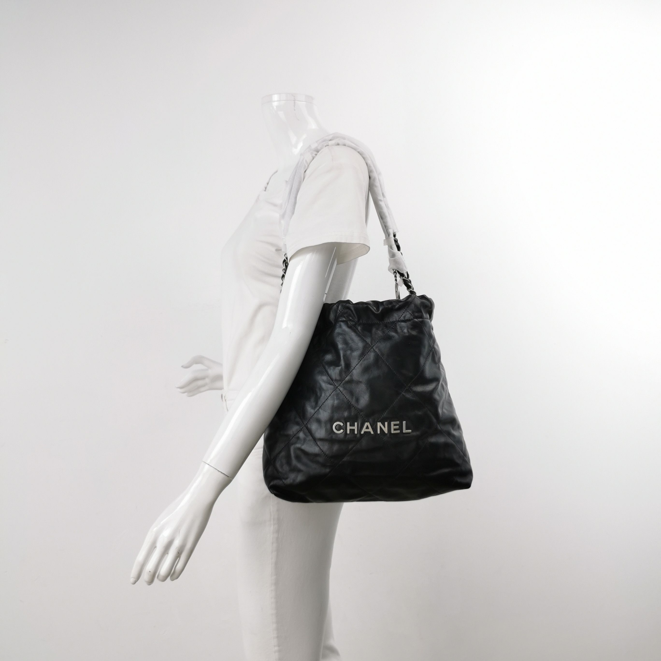 Chanel Chanel Women os Shoulder Bags Size ONE SIZE - 2 Thumbnail