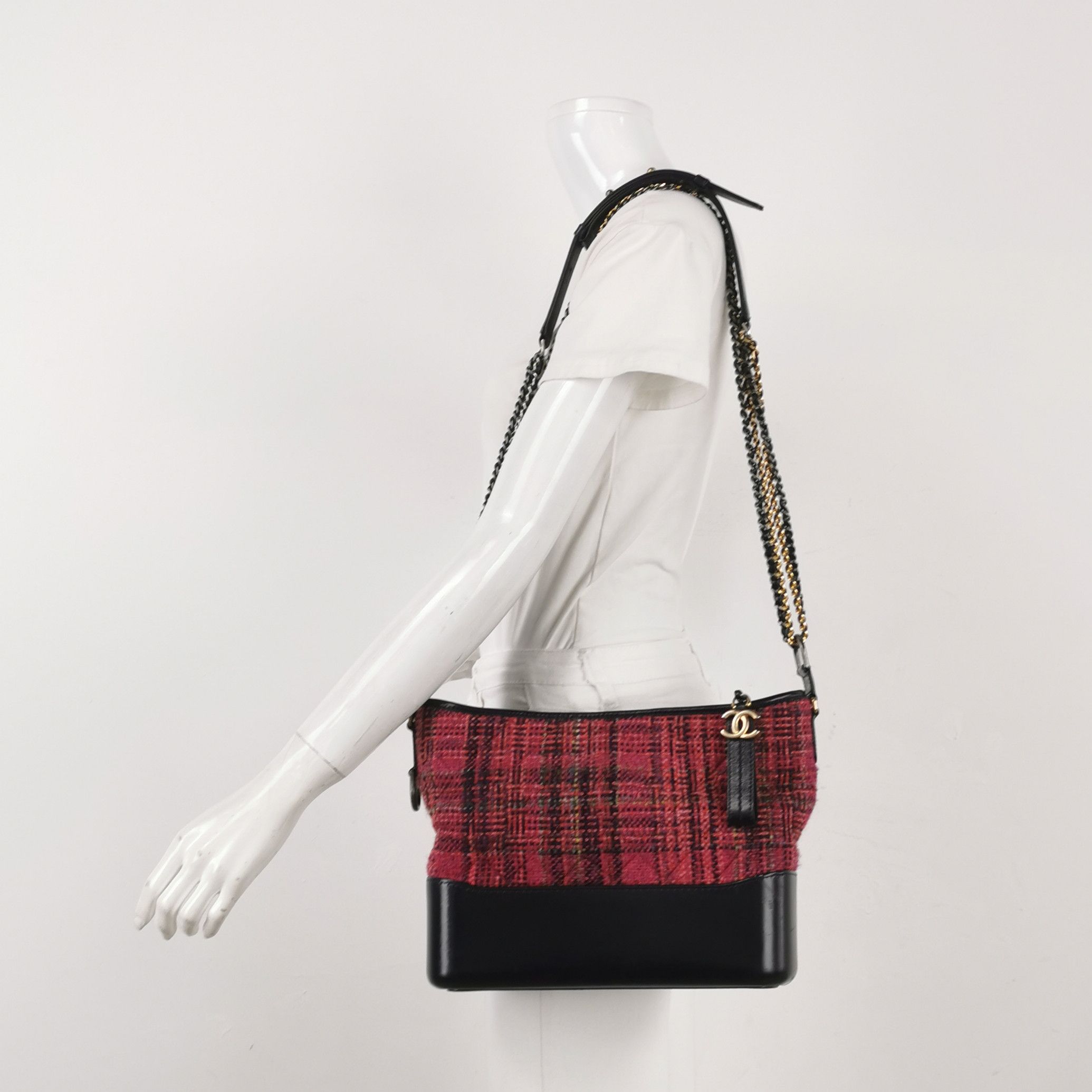 Chanel Chanel Women os Shoulder Bags Size ONE SIZE - 2 Thumbnail