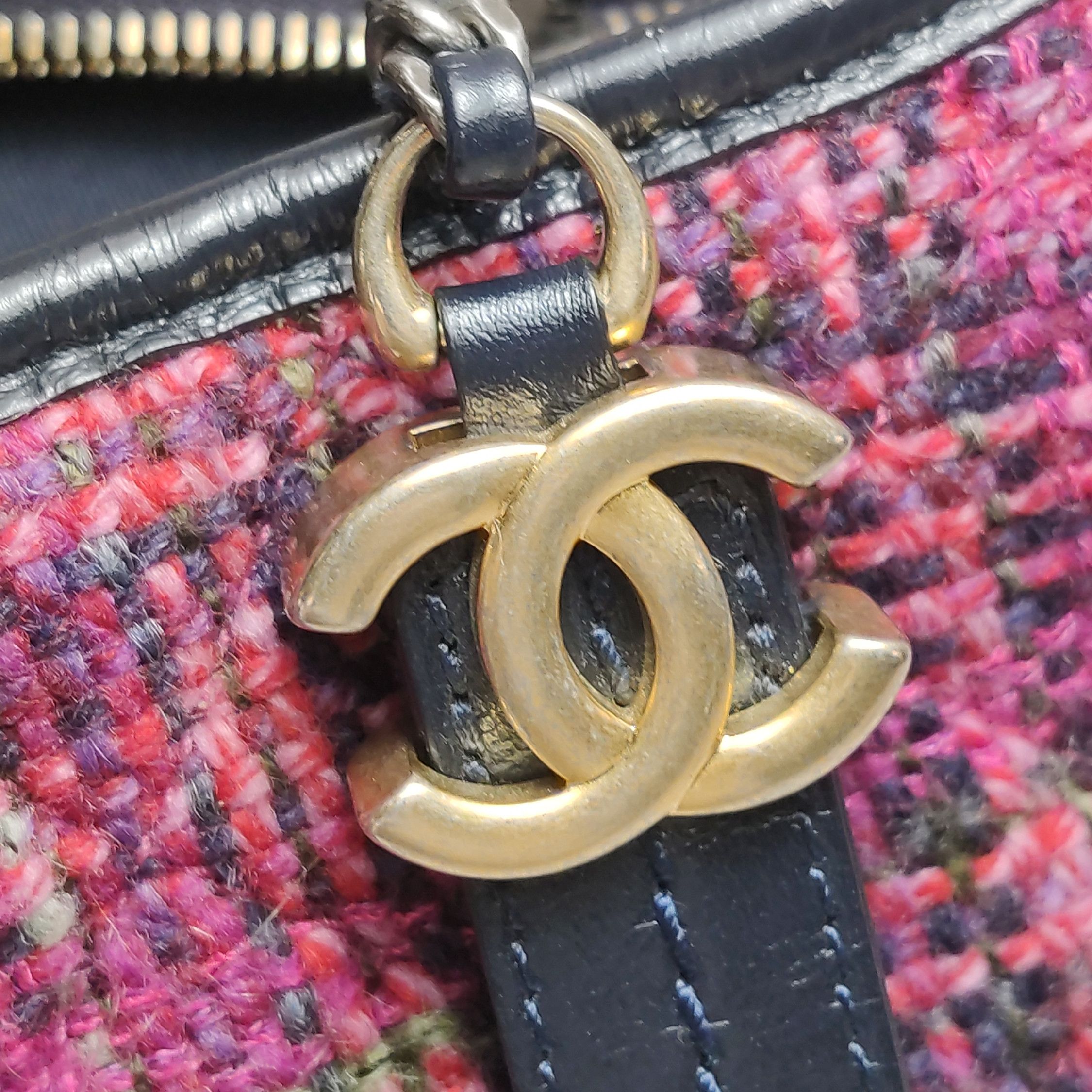 Chanel Chanel Women os Shoulder Bags Size ONE SIZE - 14 Thumbnail