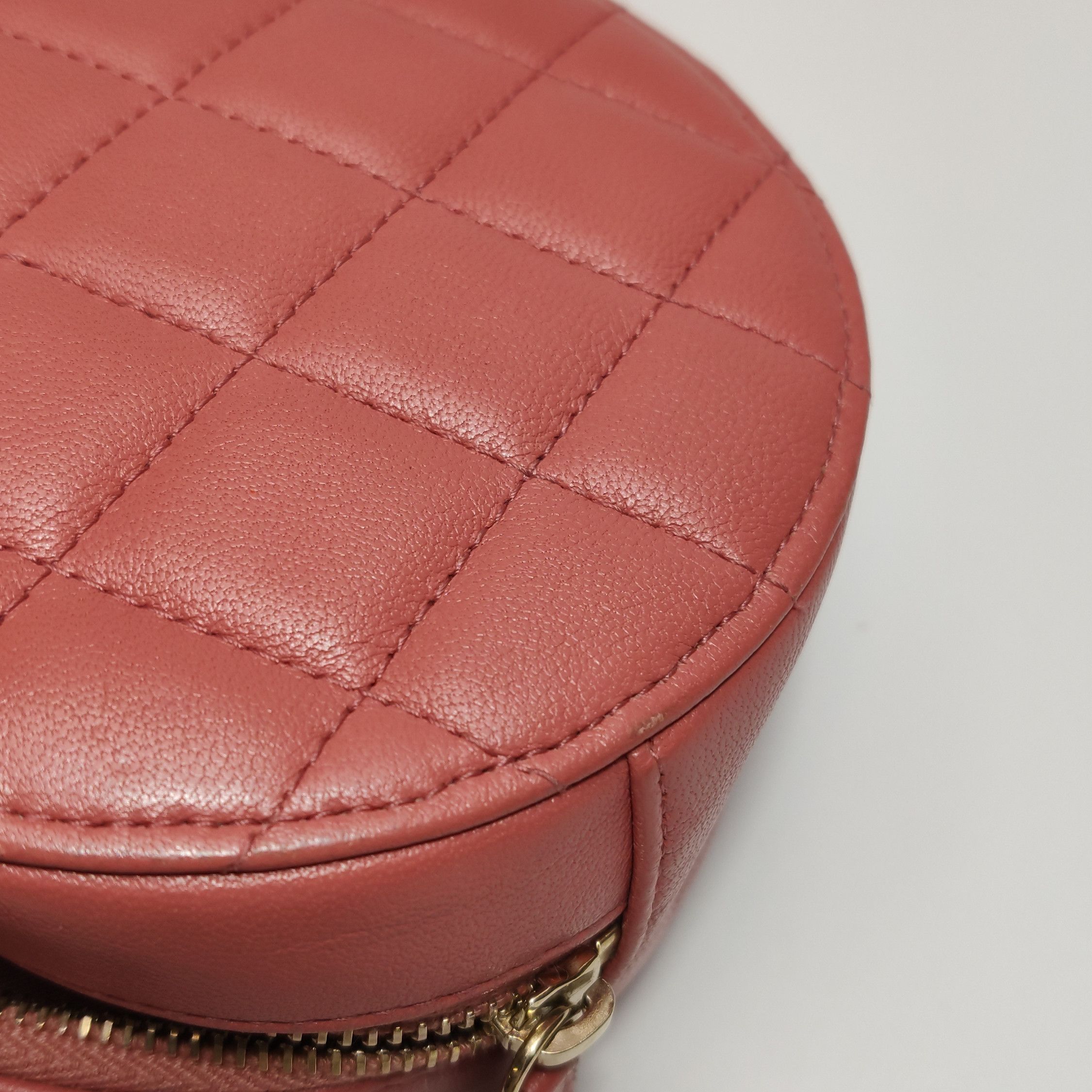 Chanel Chanel Women os Shoulder Bags Size ONE SIZE - 20 Thumbnail