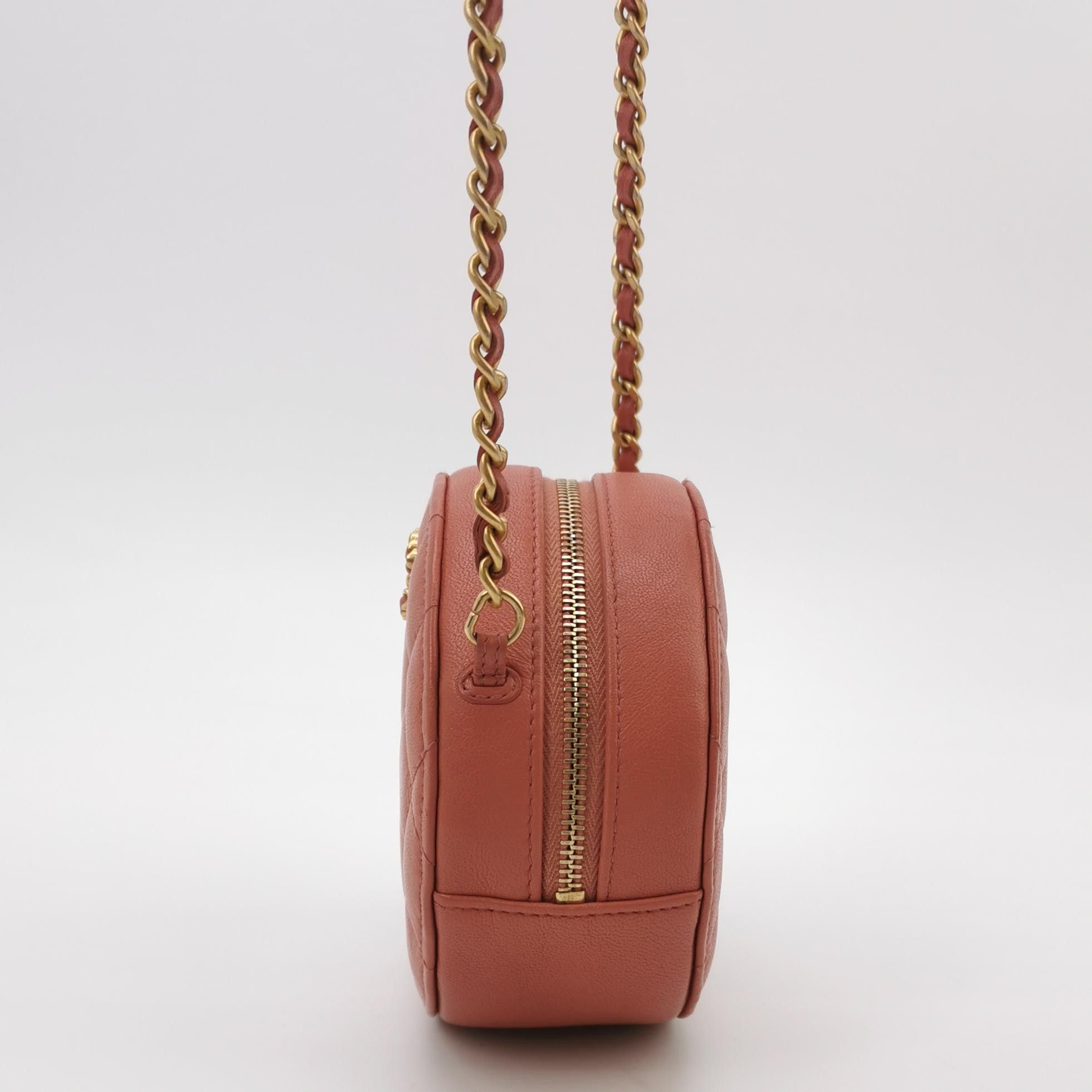 Chanel Chanel Women os Shoulder Bags Size ONE SIZE - 3 Thumbnail