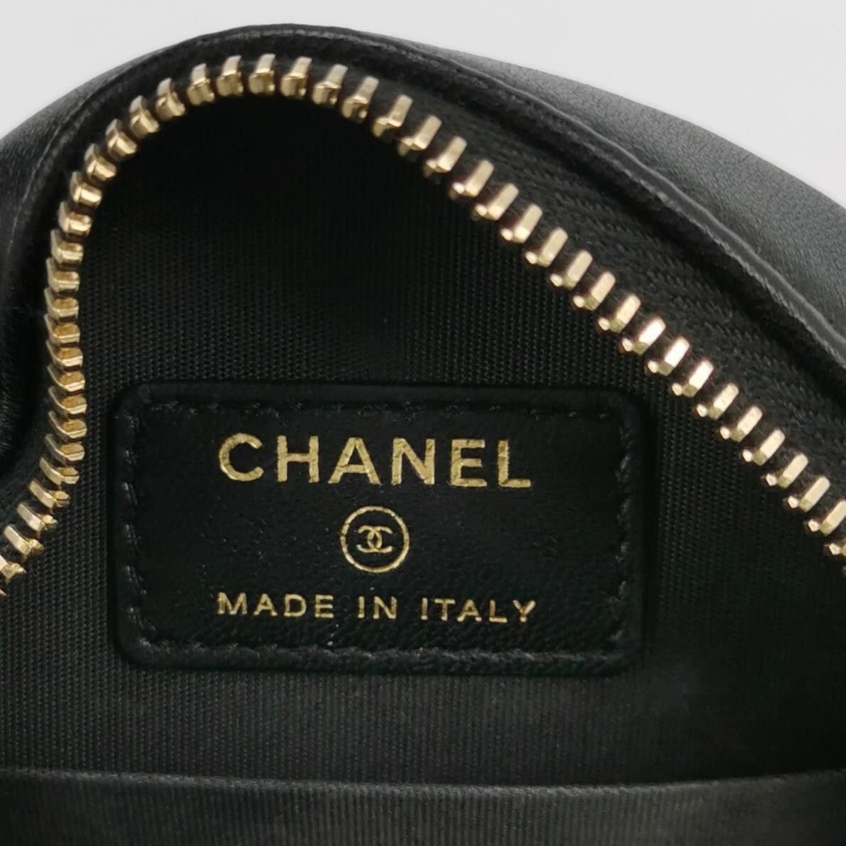 Chanel Chanel Women os Shoulder Bags Size ONE SIZE - 8 Thumbnail