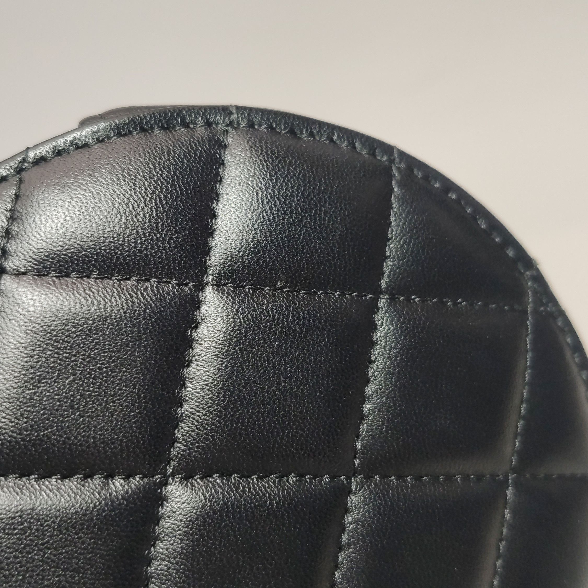 Chanel Chanel Women os Shoulder Bags Size ONE SIZE - 18 Thumbnail