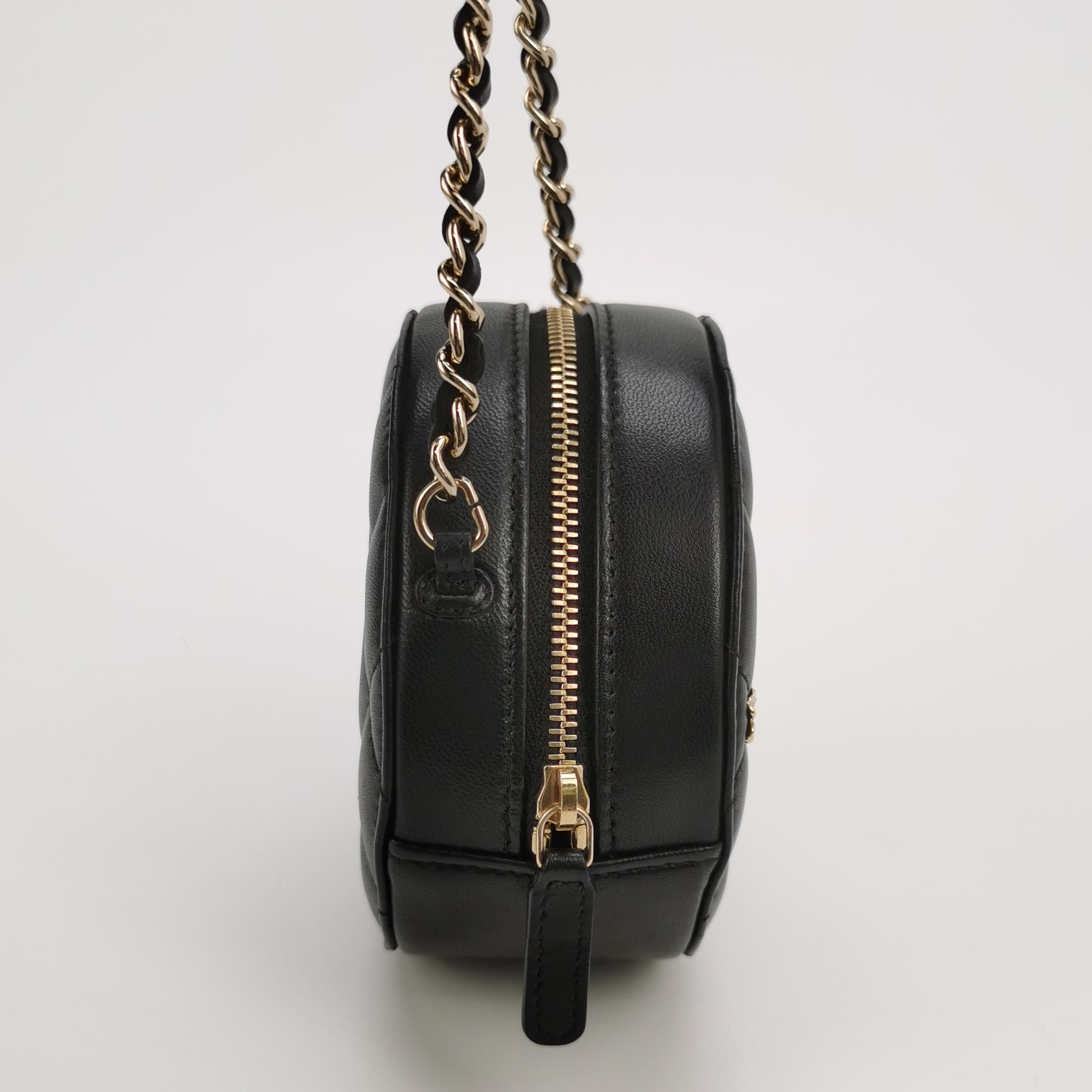 Chanel Chanel Women os Shoulder Bags Size ONE SIZE - 4 Thumbnail