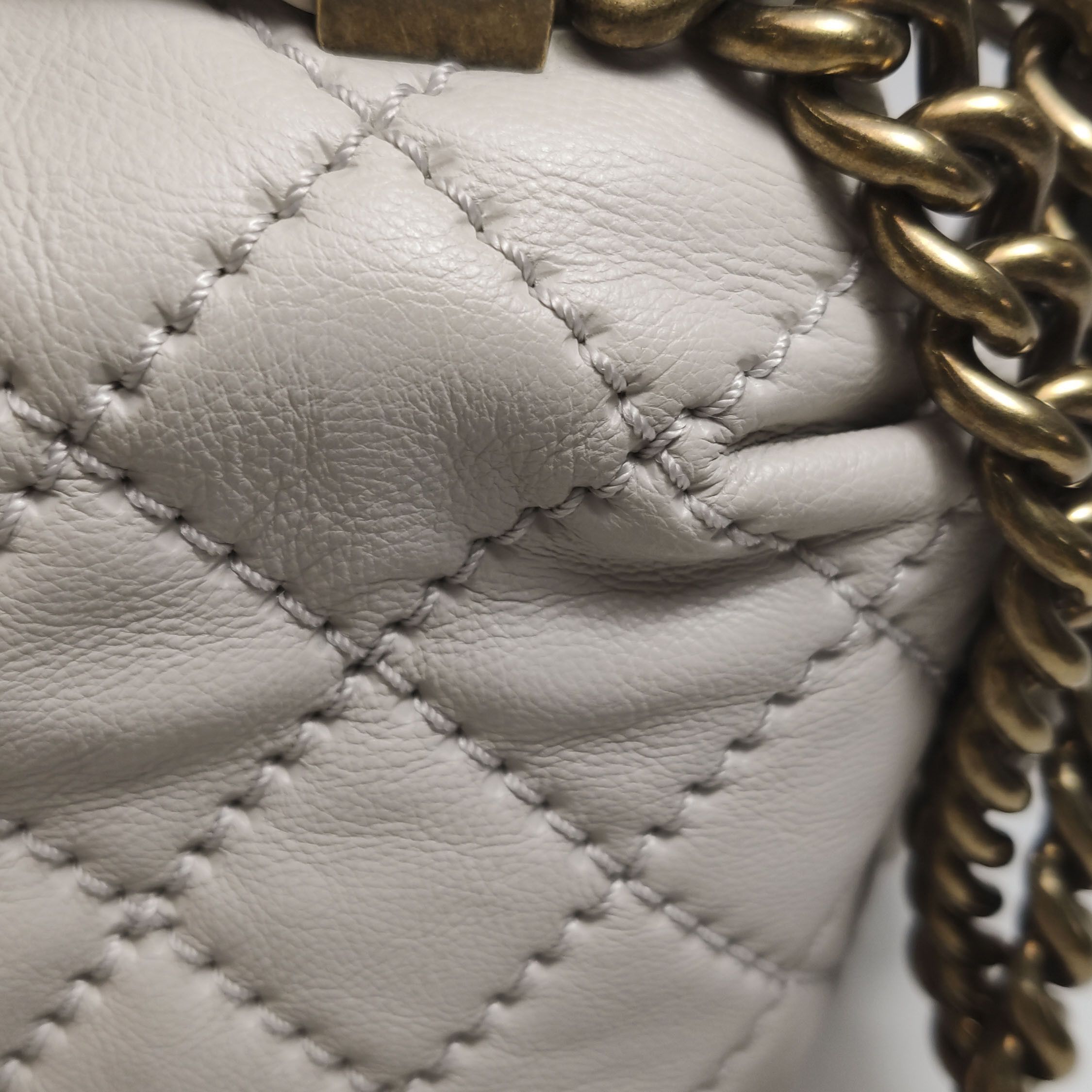 Chanel Chanel Women os Shoulder Bags Size ONE SIZE - 16 Thumbnail