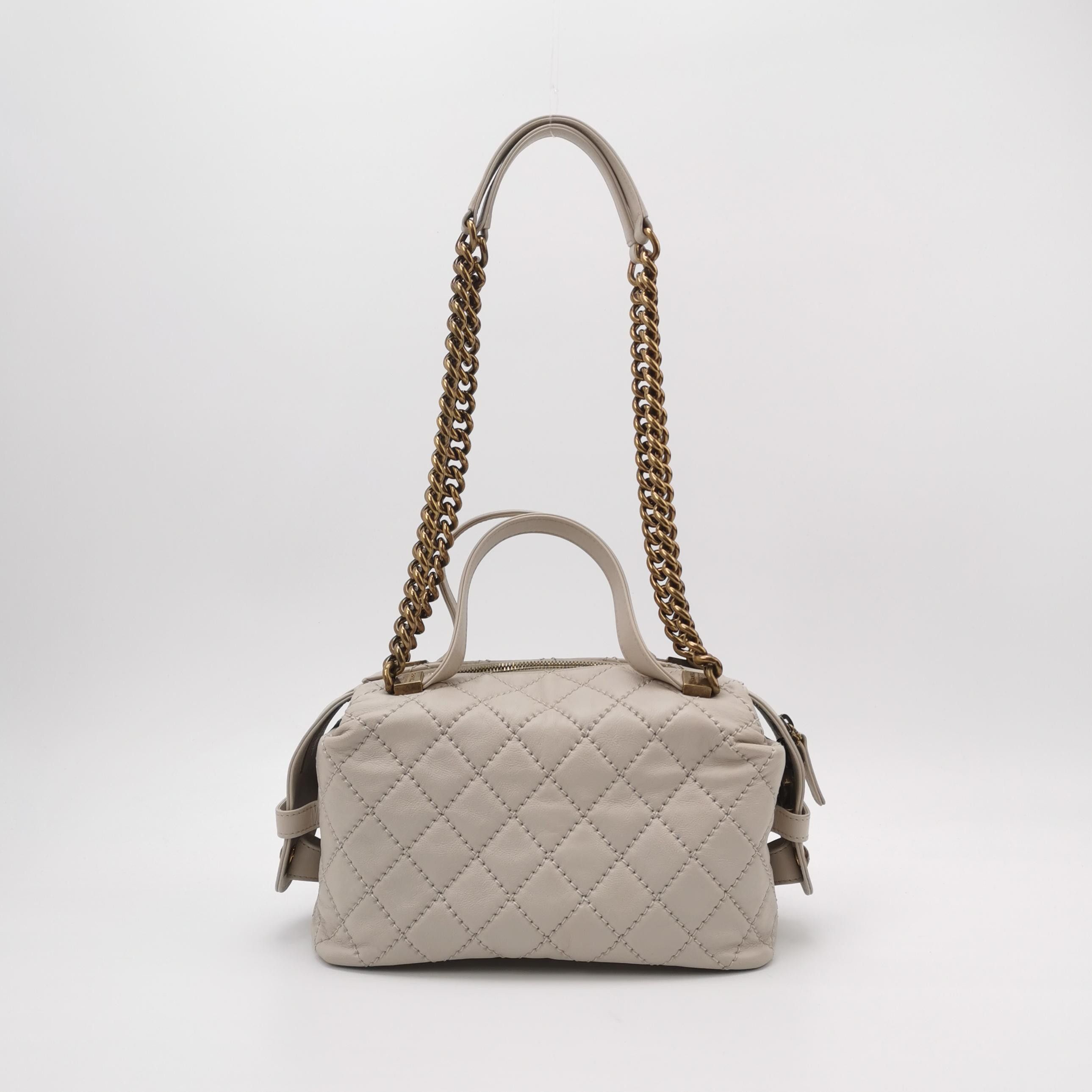 Chanel Chanel Women os Shoulder Bags Size ONE SIZE - 5 Thumbnail