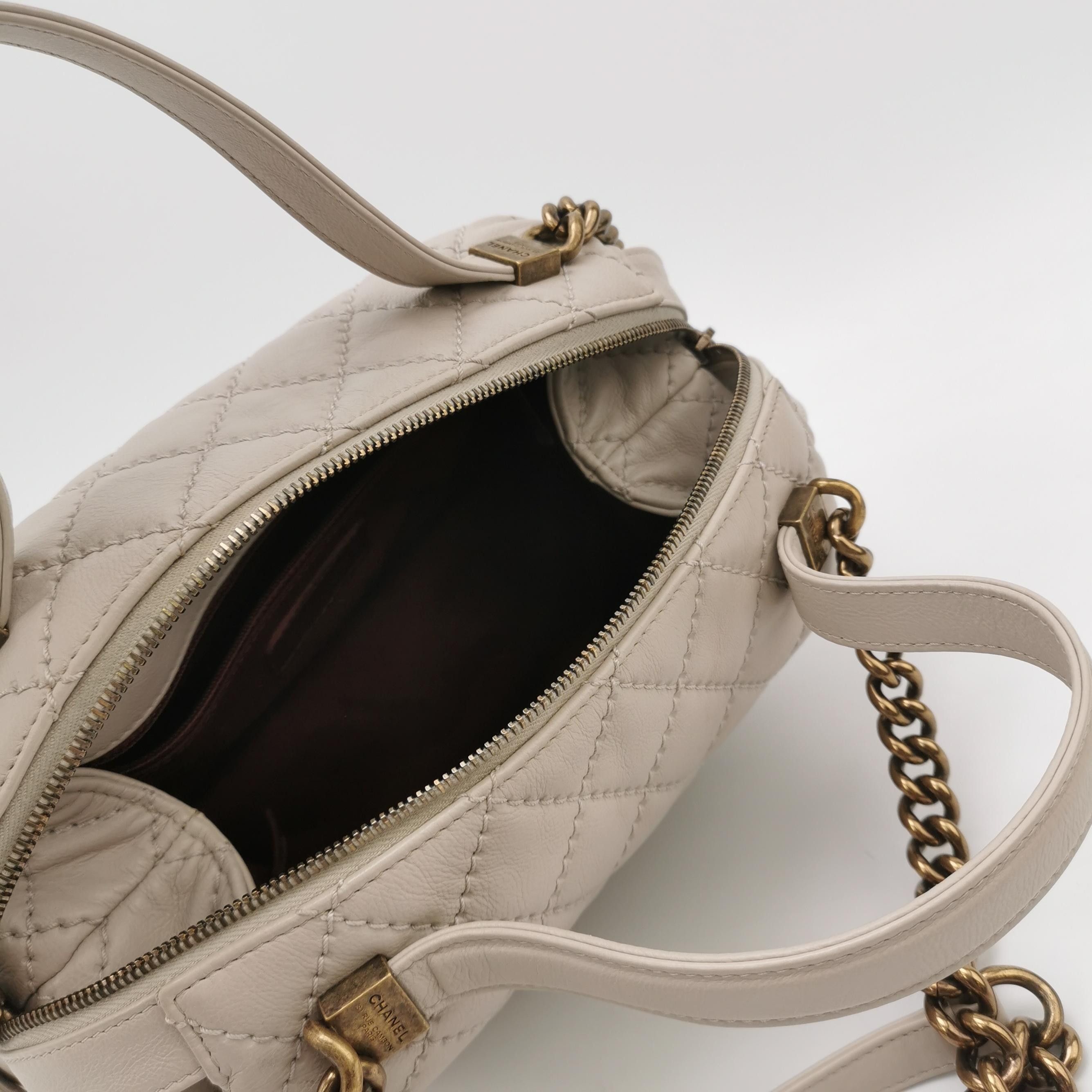 Chanel Chanel Women os Shoulder Bags Size ONE SIZE - 7 Thumbnail