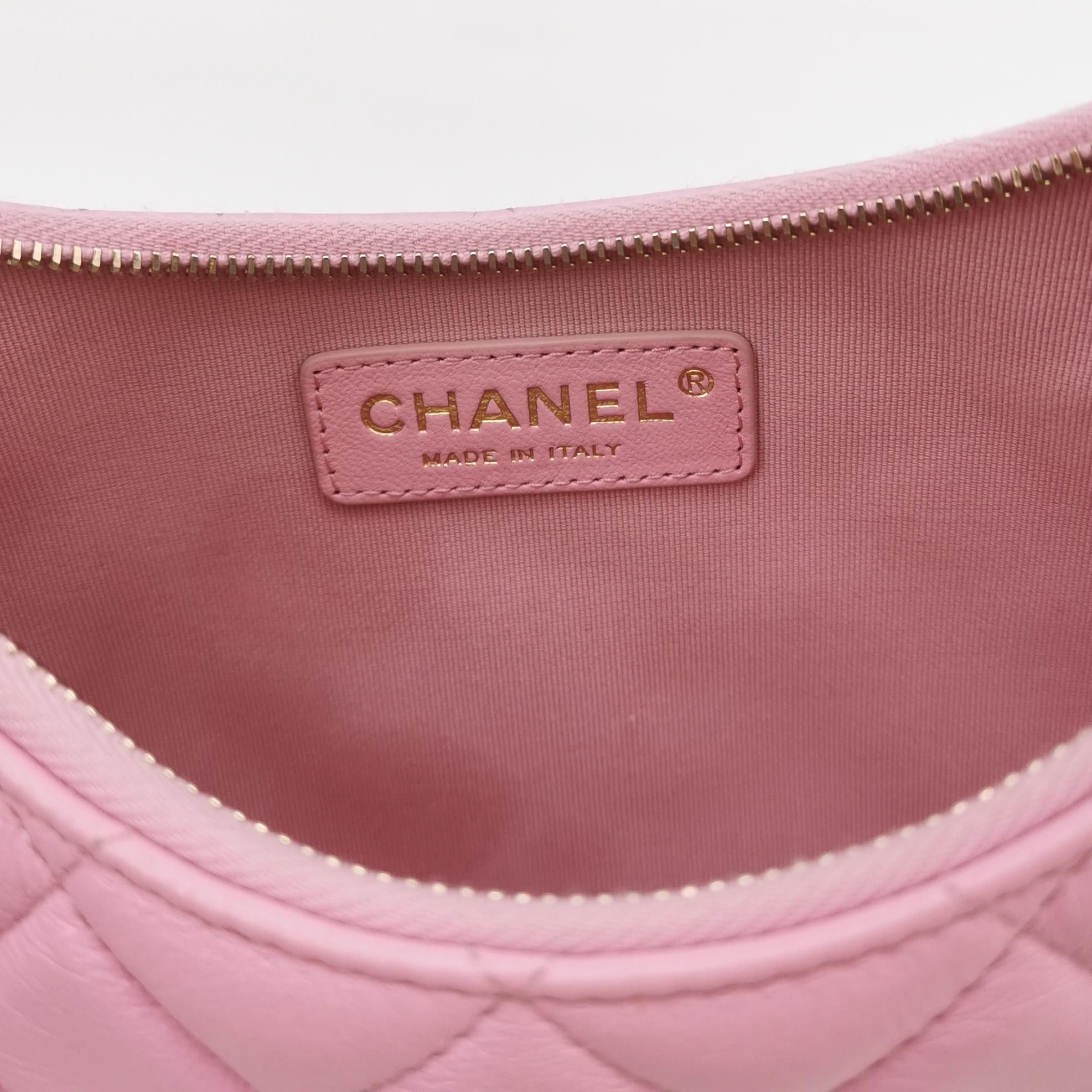 Chanel Chanel Women os Crossbody Bags Size ONE SIZE - 8 Thumbnail