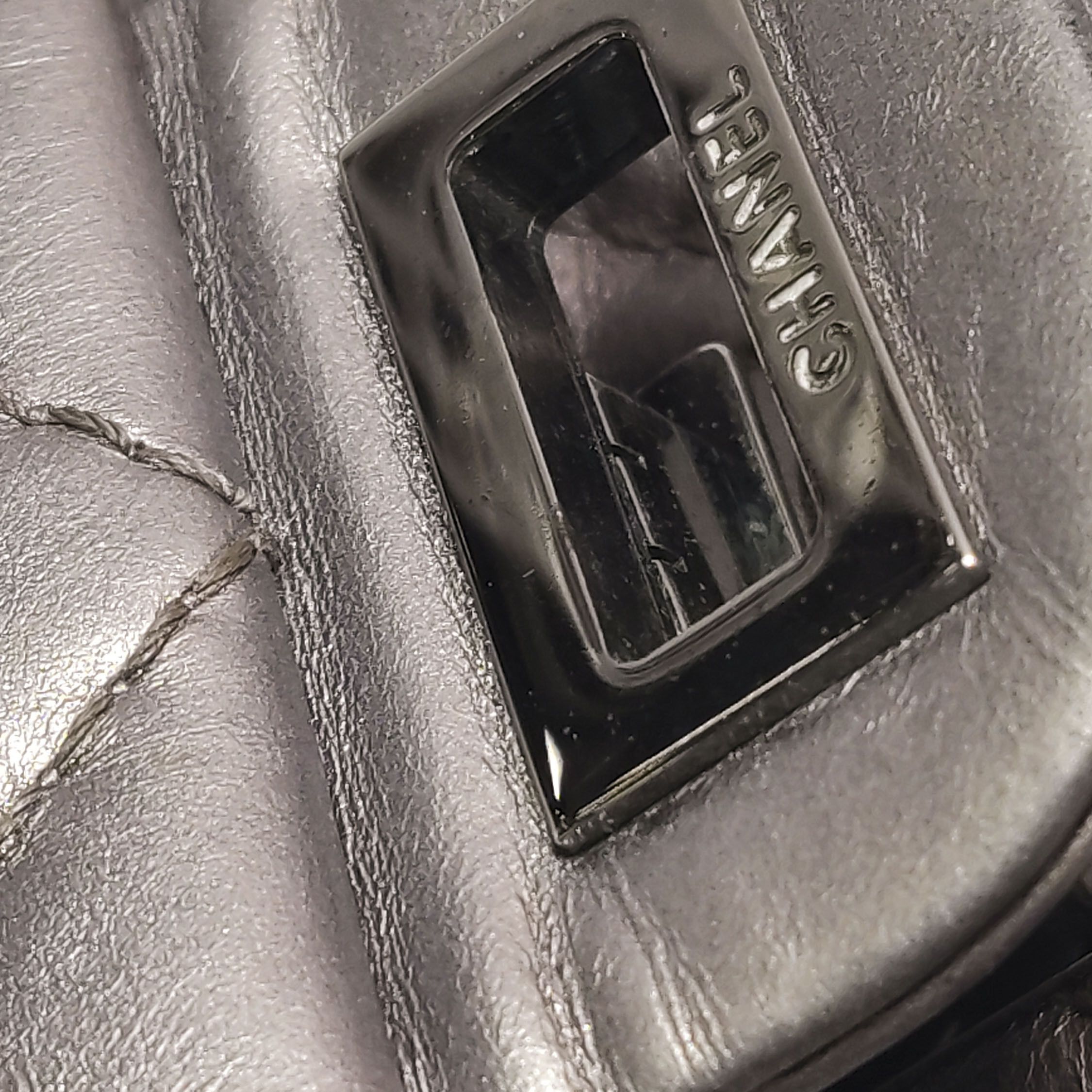 Chanel Chanel Women os Shoulder Bags Size ONE SIZE - 14 Thumbnail