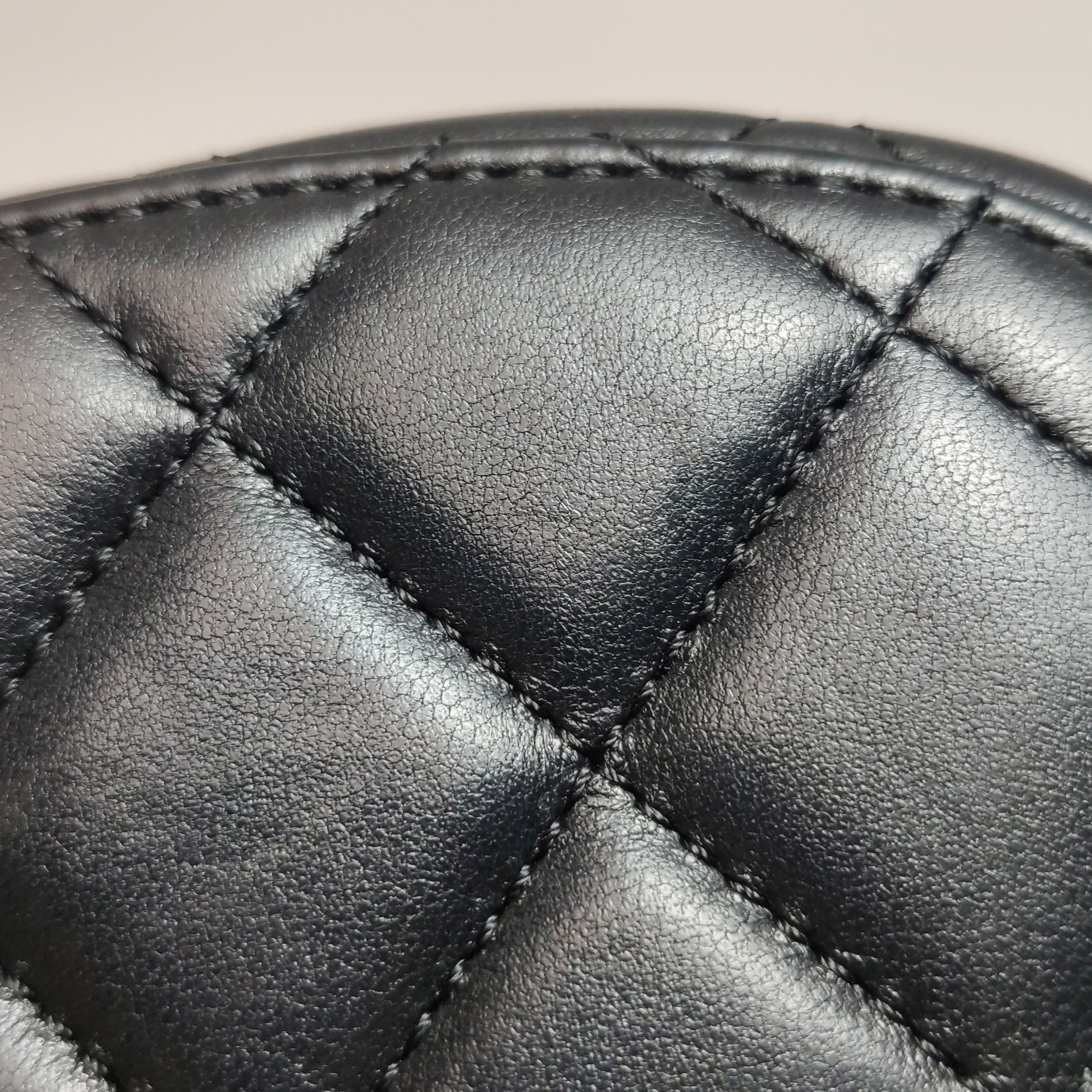 Chanel Chanel Women os Shoulder Bags Size ONE SIZE - 18 Thumbnail