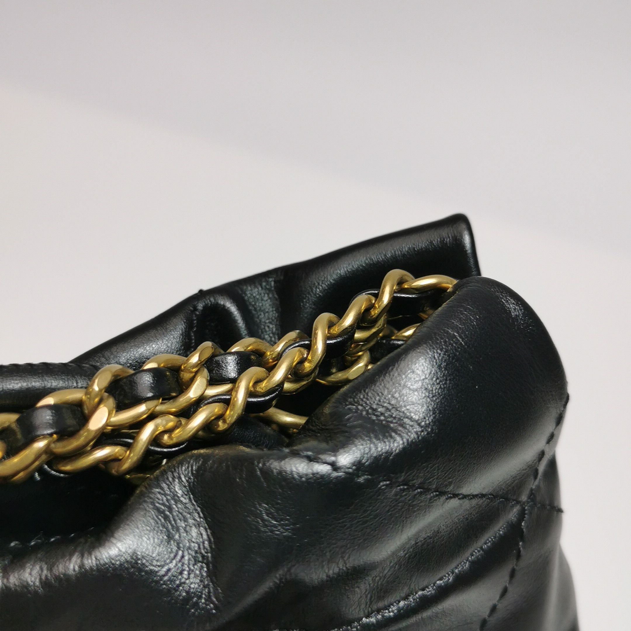Chanel Chanel Women os Crossbody Bags Size ONE SIZE - 13 Thumbnail