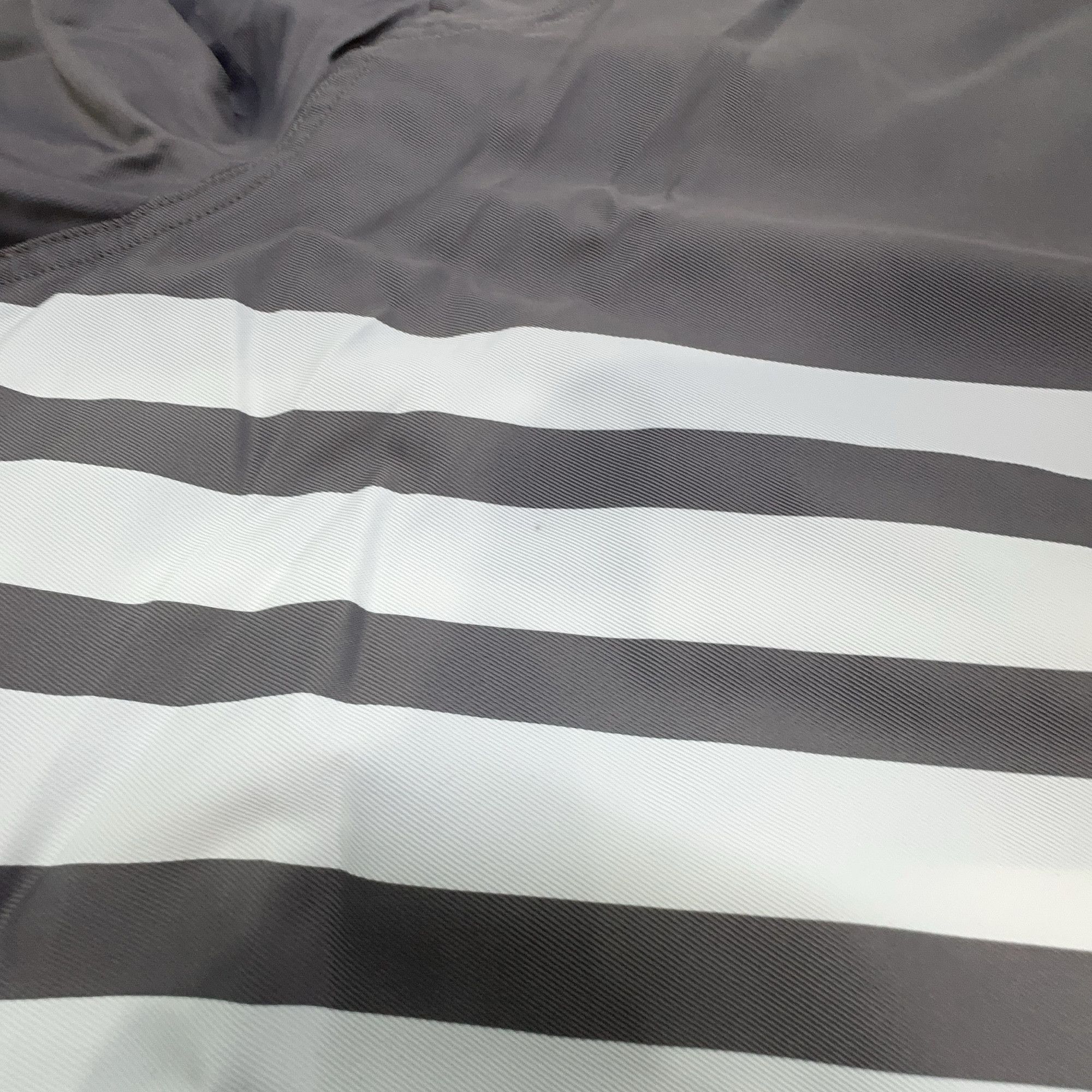 Thom Browne Thom Browne 4-Bar Stripe Swim Shorts Size 0 Size US 28 / EU 44 - 8 Thumbnail