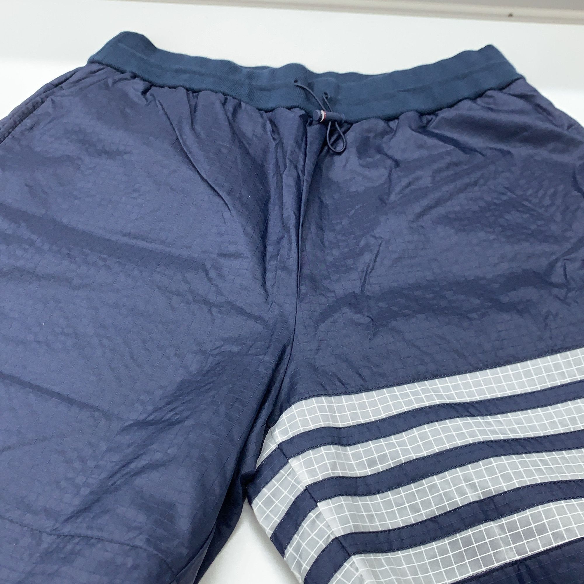 Thom Browne Thom Browne 4-Bar Nylon Ripstop Shorts Size 0 Size US 28 / EU 44 - 6 Thumbnail