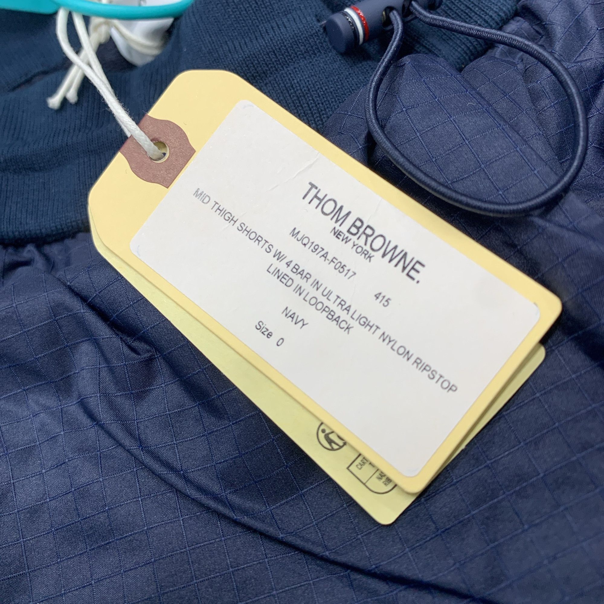 Thom Browne Thom Browne 4-Bar Nylon Ripstop Shorts Size 0 Size US 28 / EU 44 - 4 Thumbnail